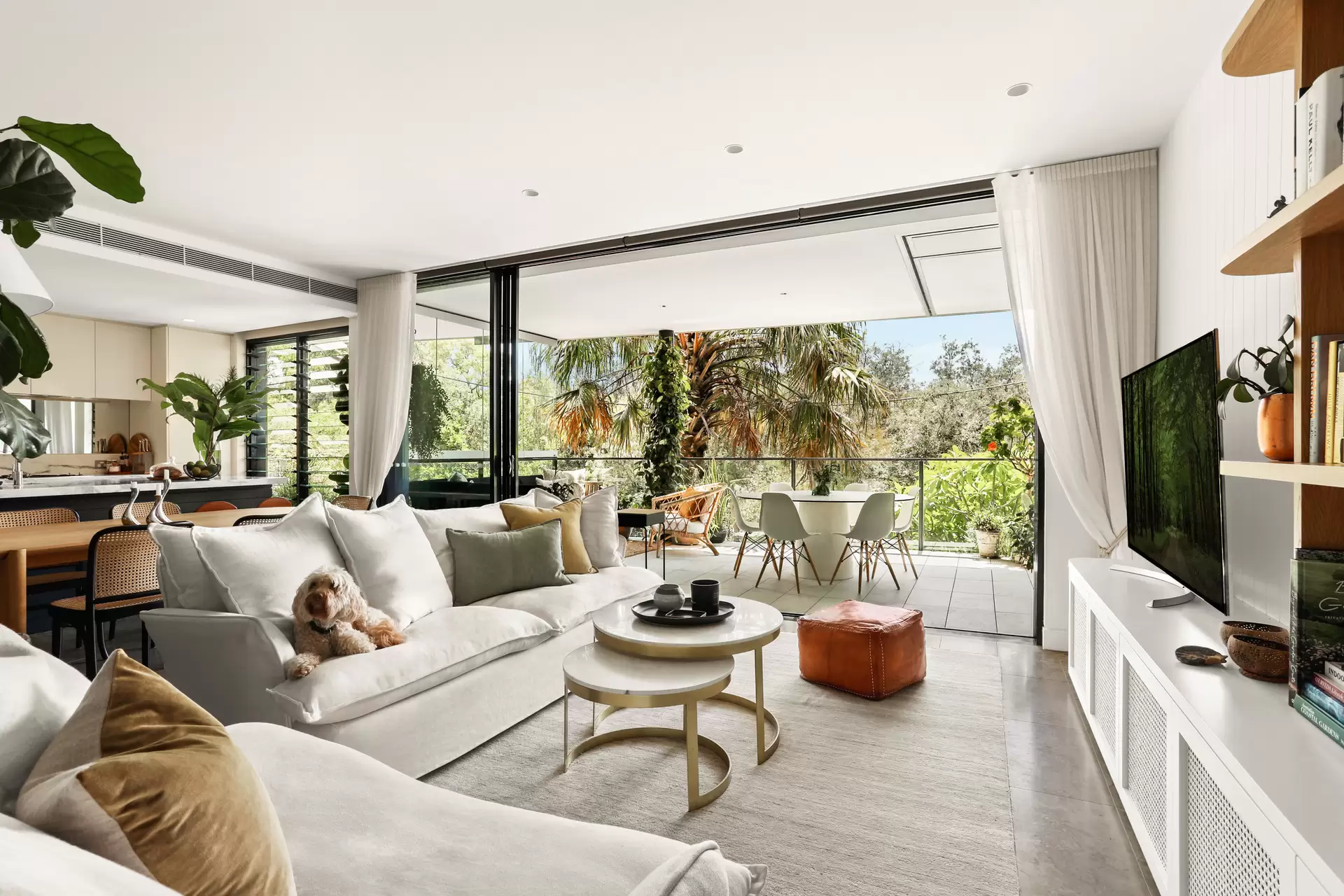 4/3 Donnellan Circuit, Clovelly Sold by Sydney Sotheby's International Realty - image 1