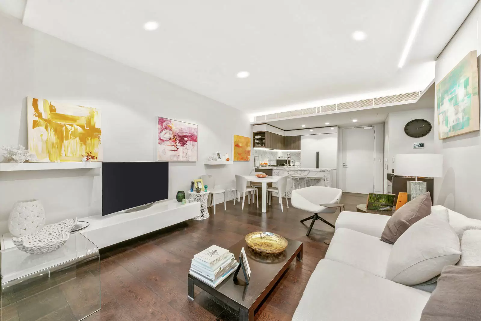 202/16-18 Cross Street, Double Bay Leased by Sydney Sotheby's International Realty - image 1