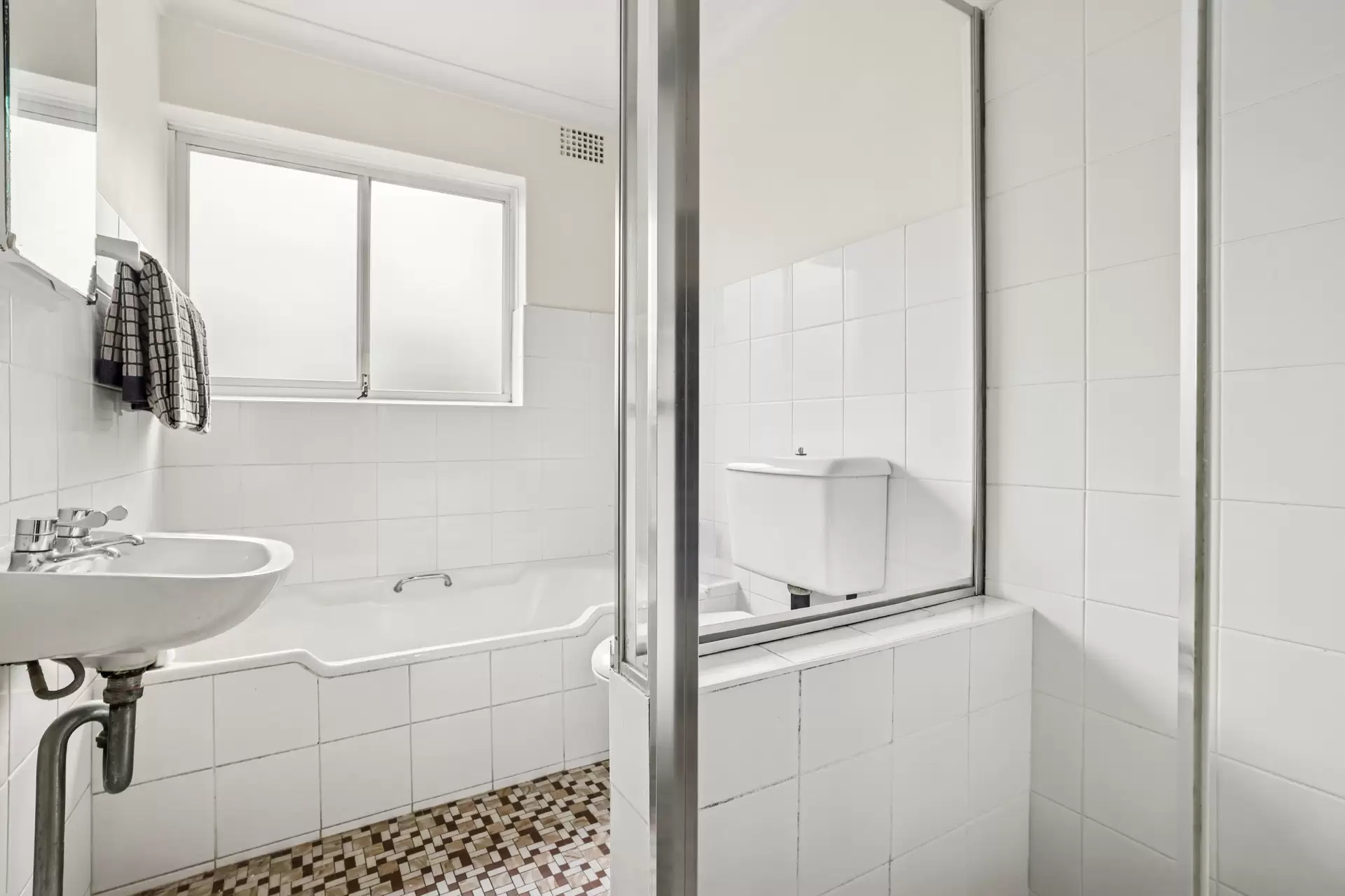 6/98 Fern Street, Randwick Sold by Sydney Sotheby's International Realty - image 7