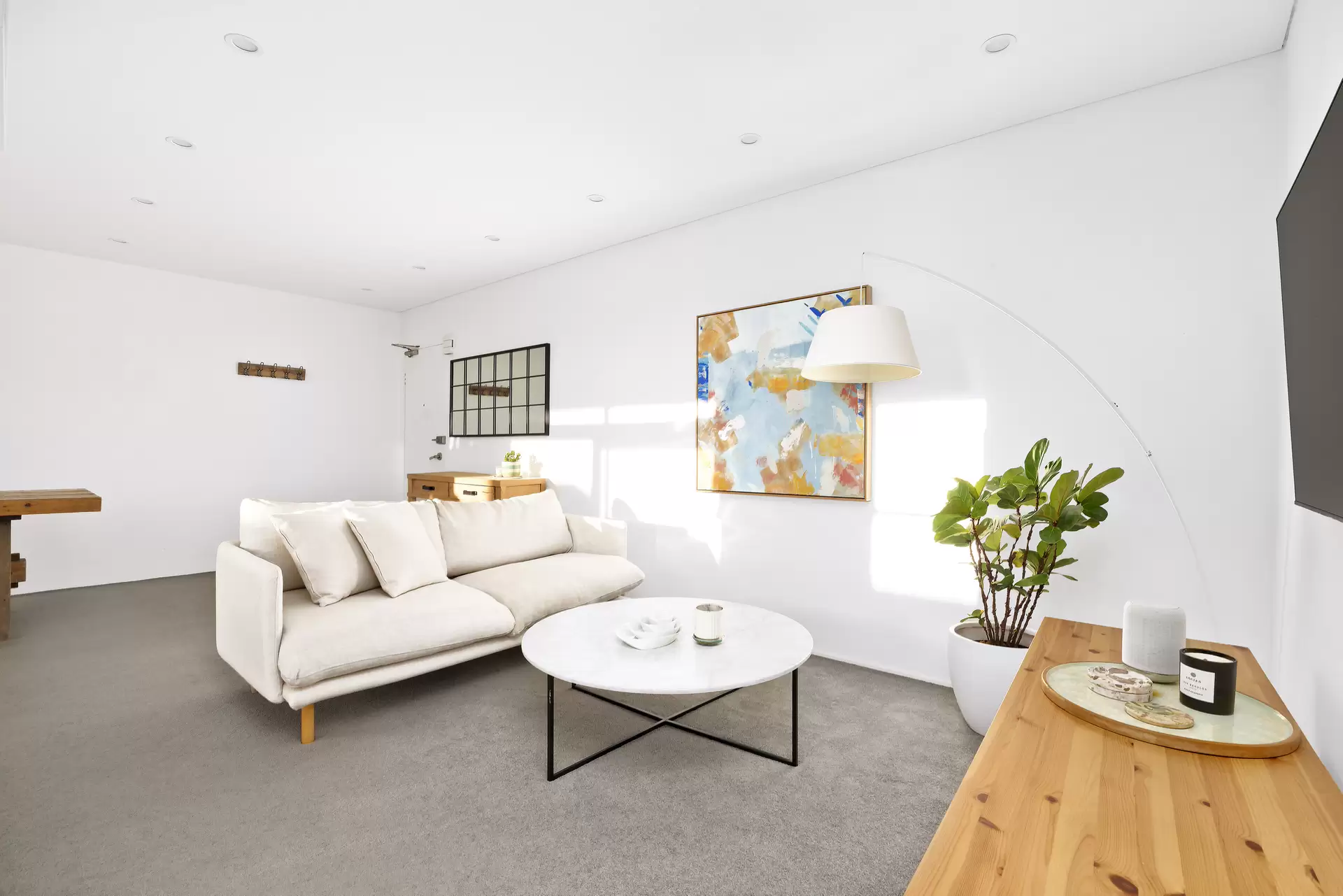 2/219 Darley Road, Randwick Sold by Sydney Sotheby's International Realty - image 1