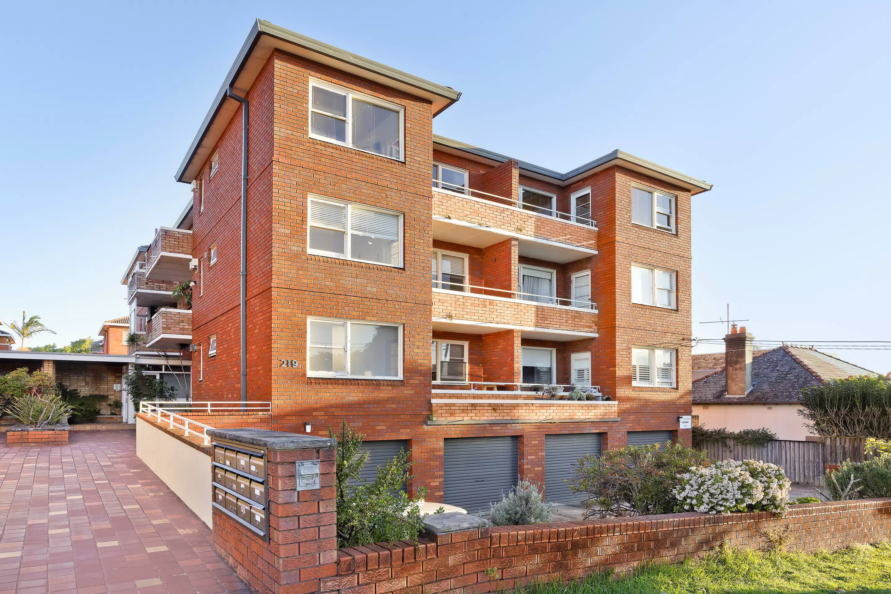 2/219 Darley Road, Randwick Sold by Sydney Sotheby's International Realty - image 7