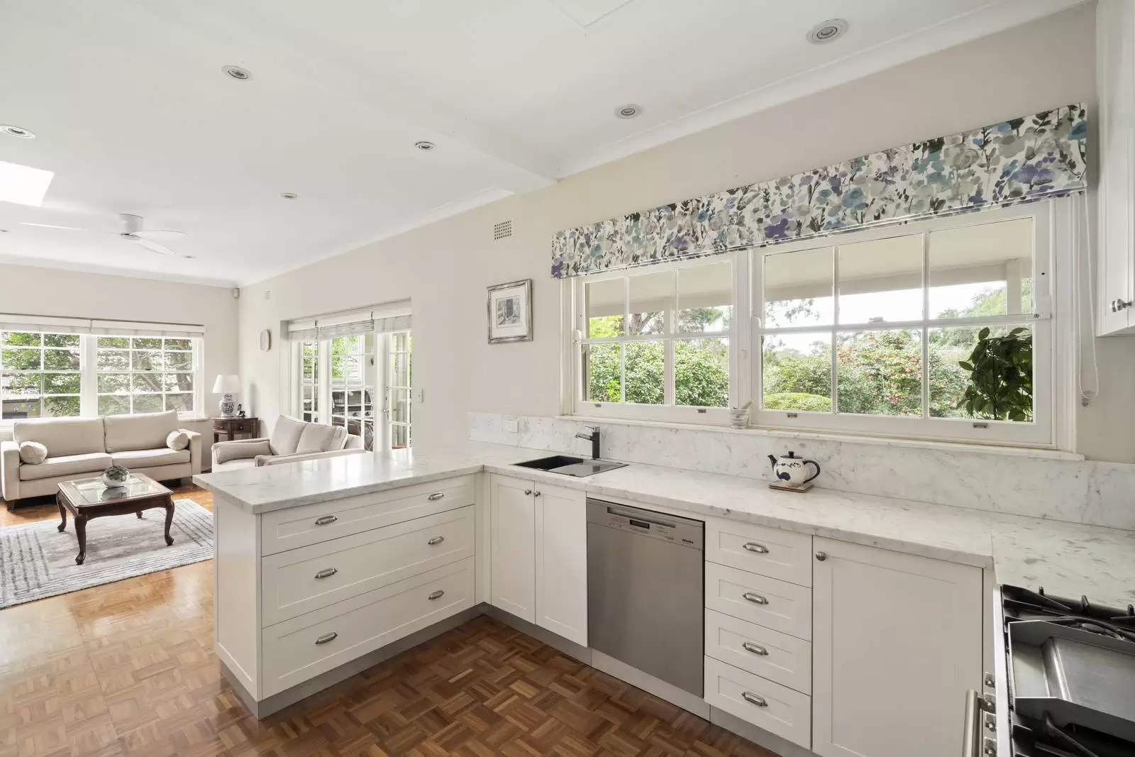 43 Rosedale Road, Gordon Sold by Sydney Sotheby's International Realty - image 5