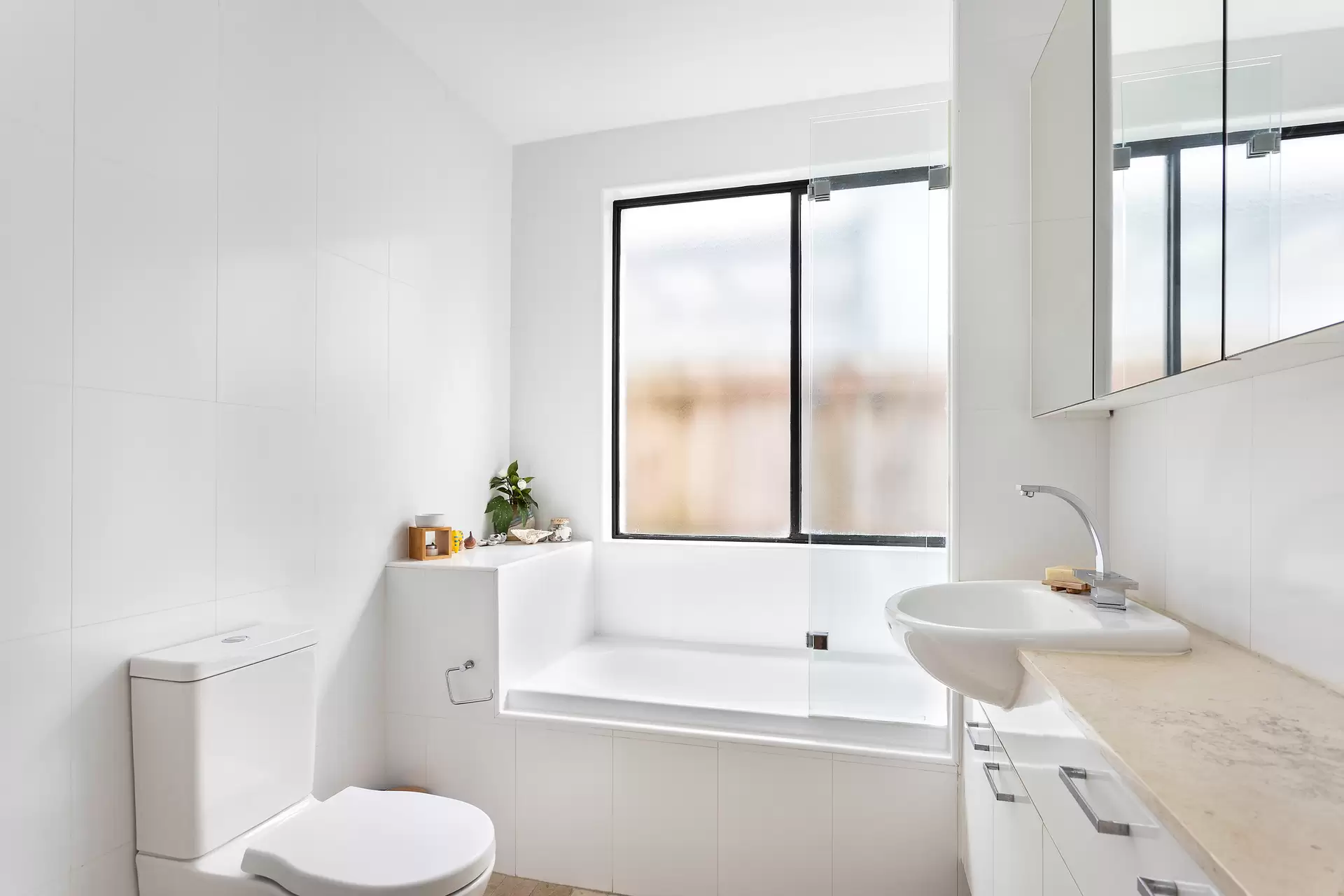 27 Winchester Road, Clovelly Sold by Sydney Sotheby's International Realty - image 14