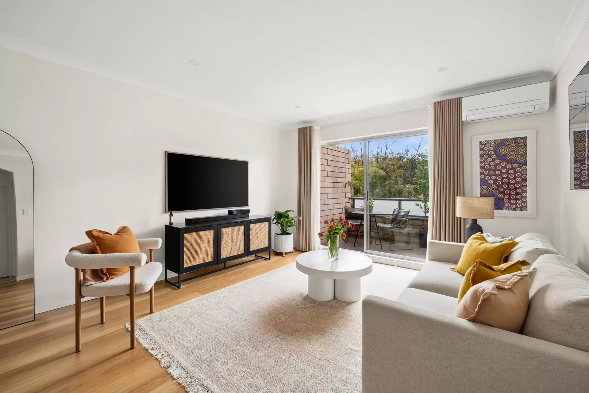 9/10-16 Melrose Parade, Clovelly Sold by Sydney Sotheby's International Realty - image 1