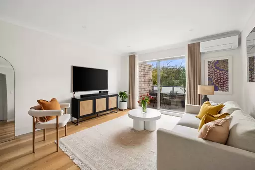 9/10-16 Melrose Parade, Clovelly Sold by Sydney Sotheby's International Realty