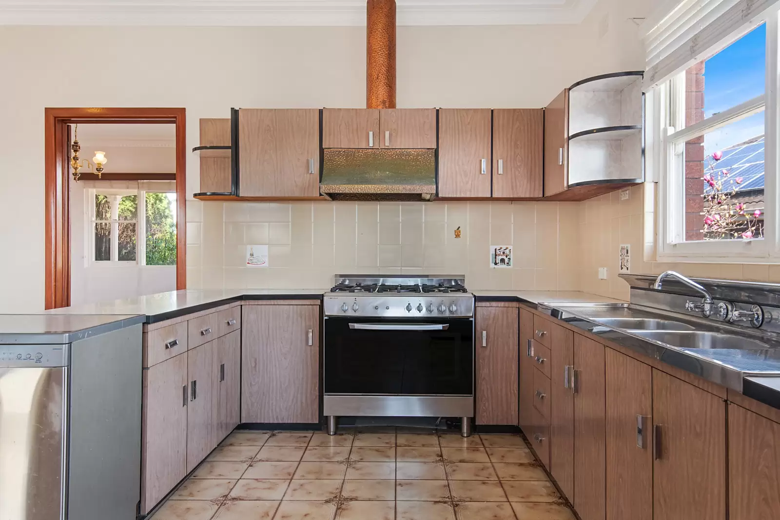 23a Schofield Avenue, Earlwood Sold by Sydney Sotheby's International Realty - image 9
