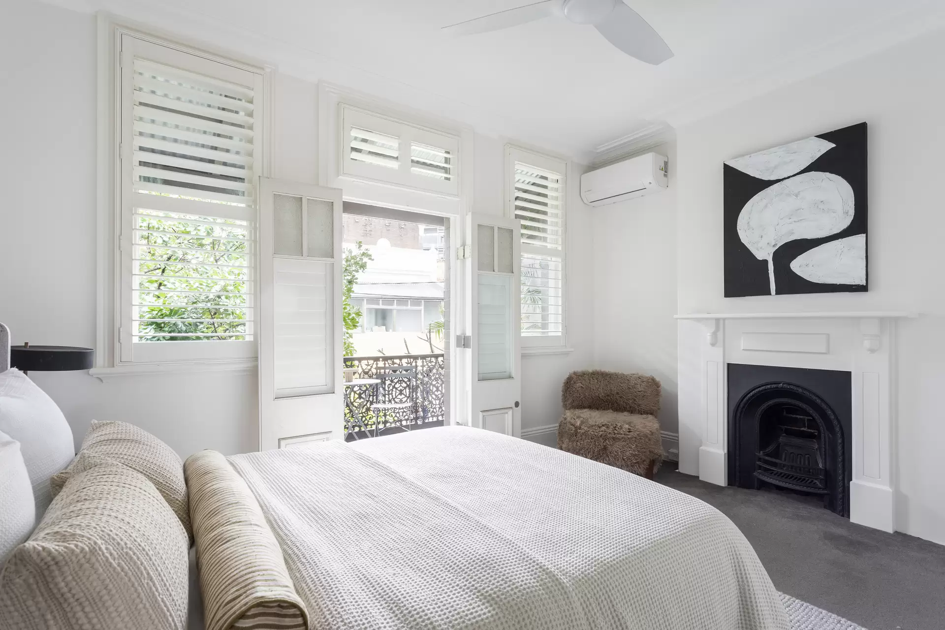 15 West Street, Paddington Sold by Sydney Sotheby's International Realty - image 1
