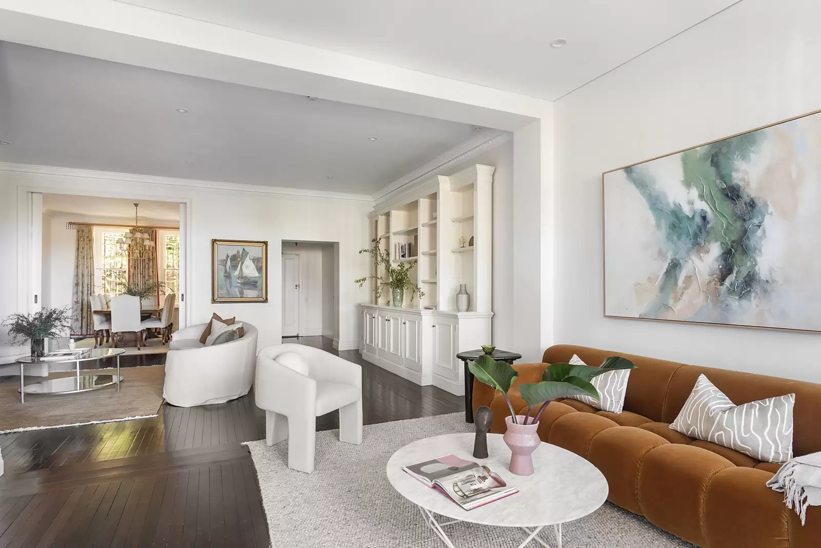2/10 St Mervyns Avenue, Point Piper Sold by Sydney Sotheby's International Realty - image 1