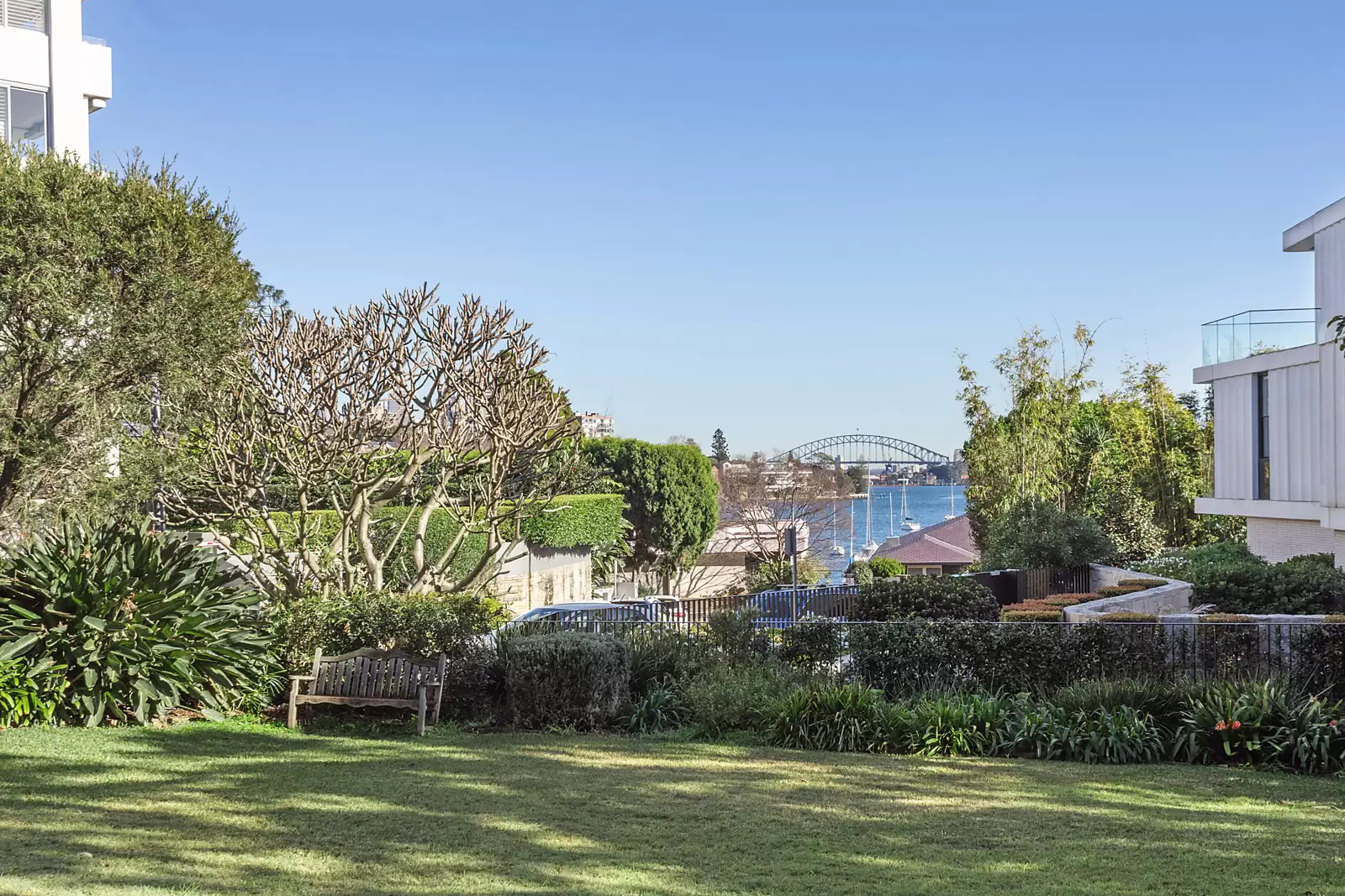 2/10 St Mervyns Avenue, Point Piper Sold by Sydney Sotheby's International Realty - image 8