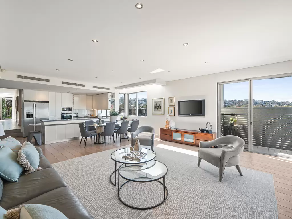 65 Gilgandra Road, North Bondi Sold by Sydney Sotheby's International Realty
