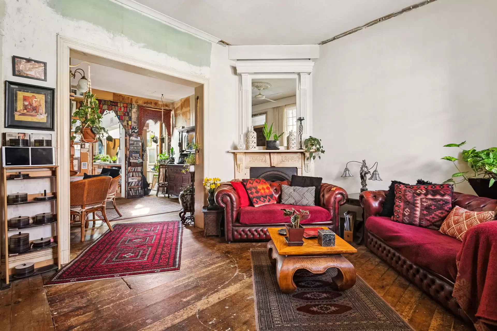 26 Belvoir Street, Surry Hills Sold by Sydney Sotheby's International Realty - image 2