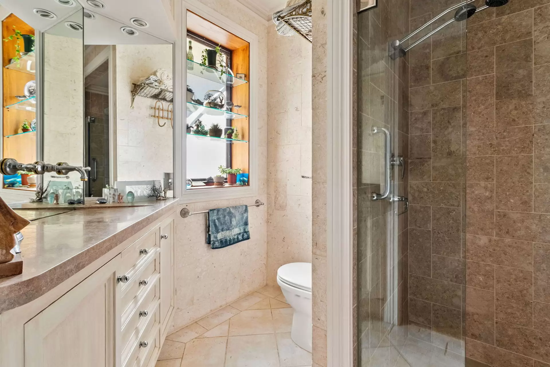 26 Belvoir Street, Surry Hills Sold by Sydney Sotheby's International Realty - image 7