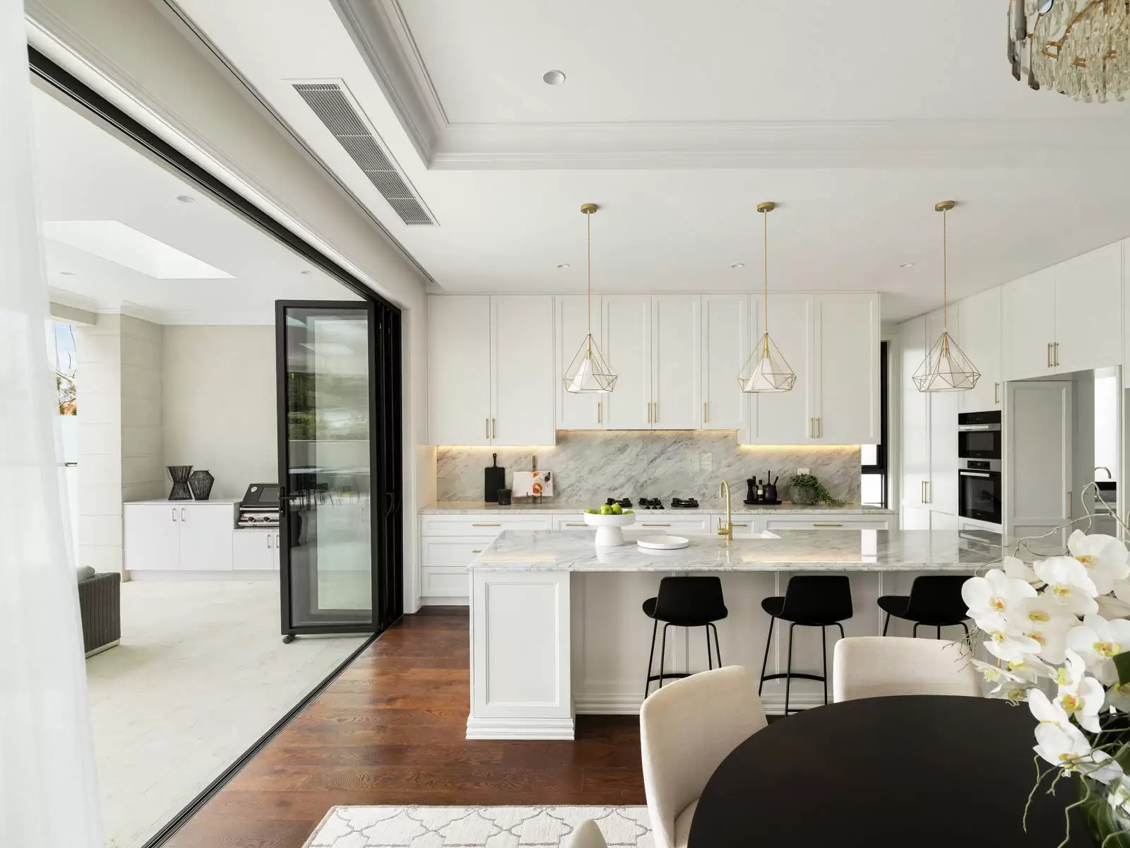 1 Bligh Street, East Killara Sold by Sydney Sotheby's International Realty - image 6
