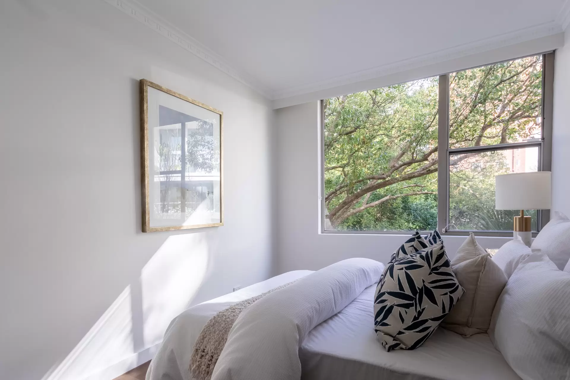 5F/20-22 Onslow Avenue, Elizabeth Bay Sold by Sydney Sotheby's International Realty - image 1