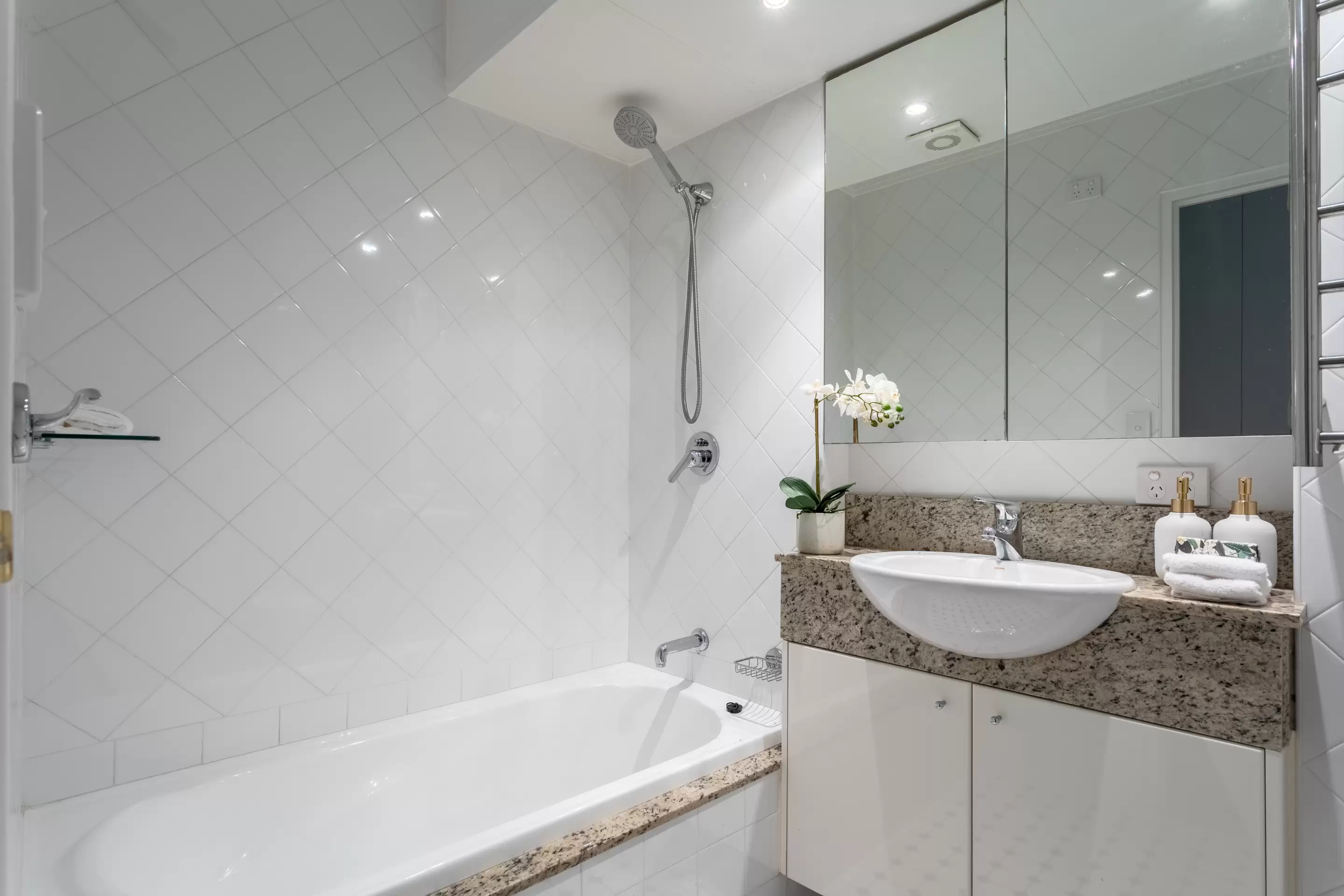 5F/20-22 Onslow Avenue, Elizabeth Bay Sold by Sydney Sotheby's International Realty - image 11