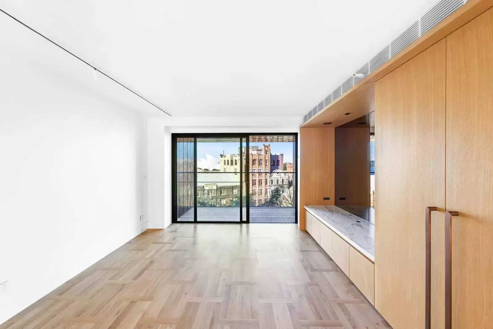 204/38C Cumberland Street, The Rocks Leased by Sydney Sotheby's International Realty - image 2