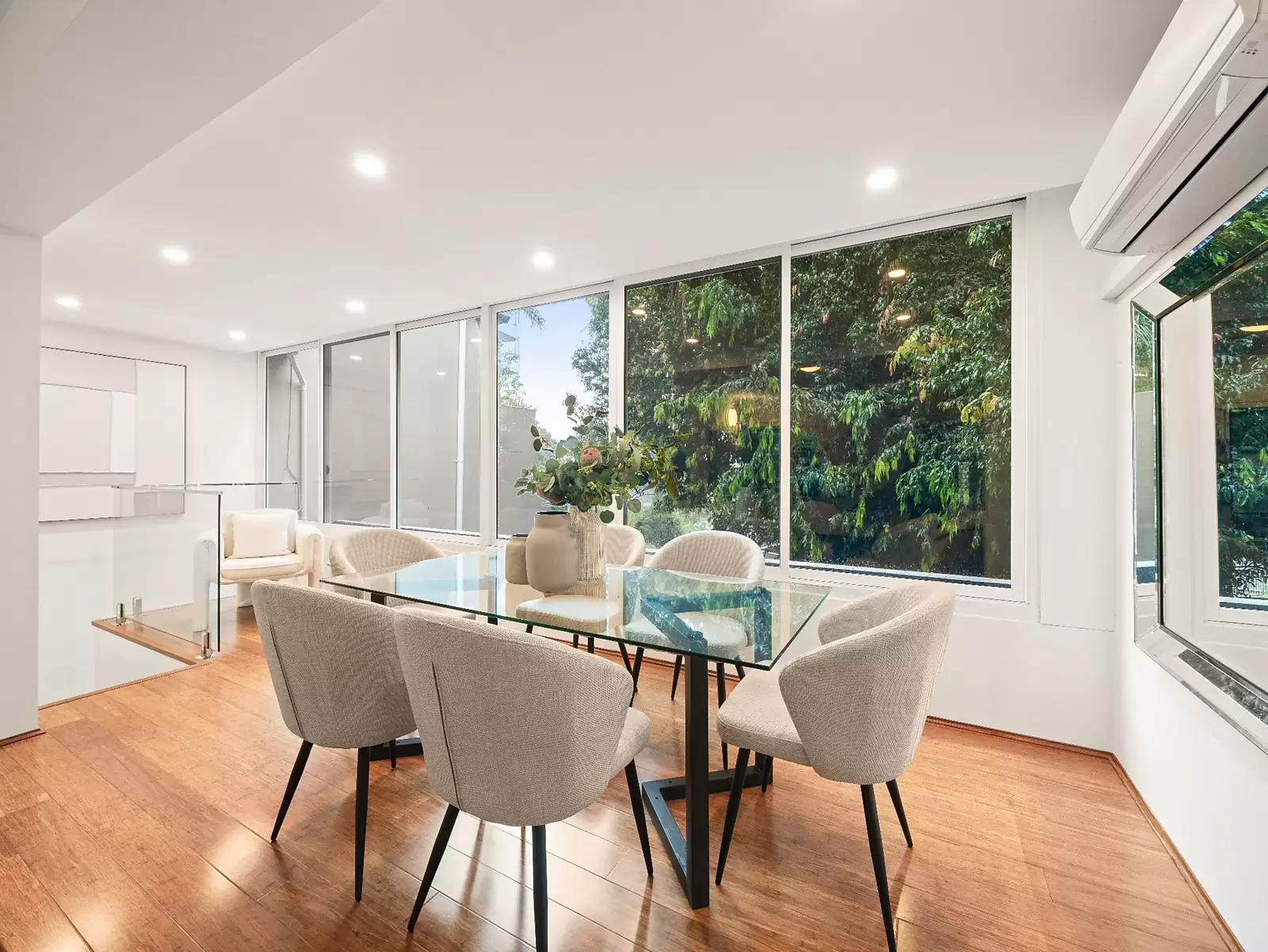 11/317 Edgecliff Road, Woollahra Sold by Sydney Sotheby's International Realty - image 5