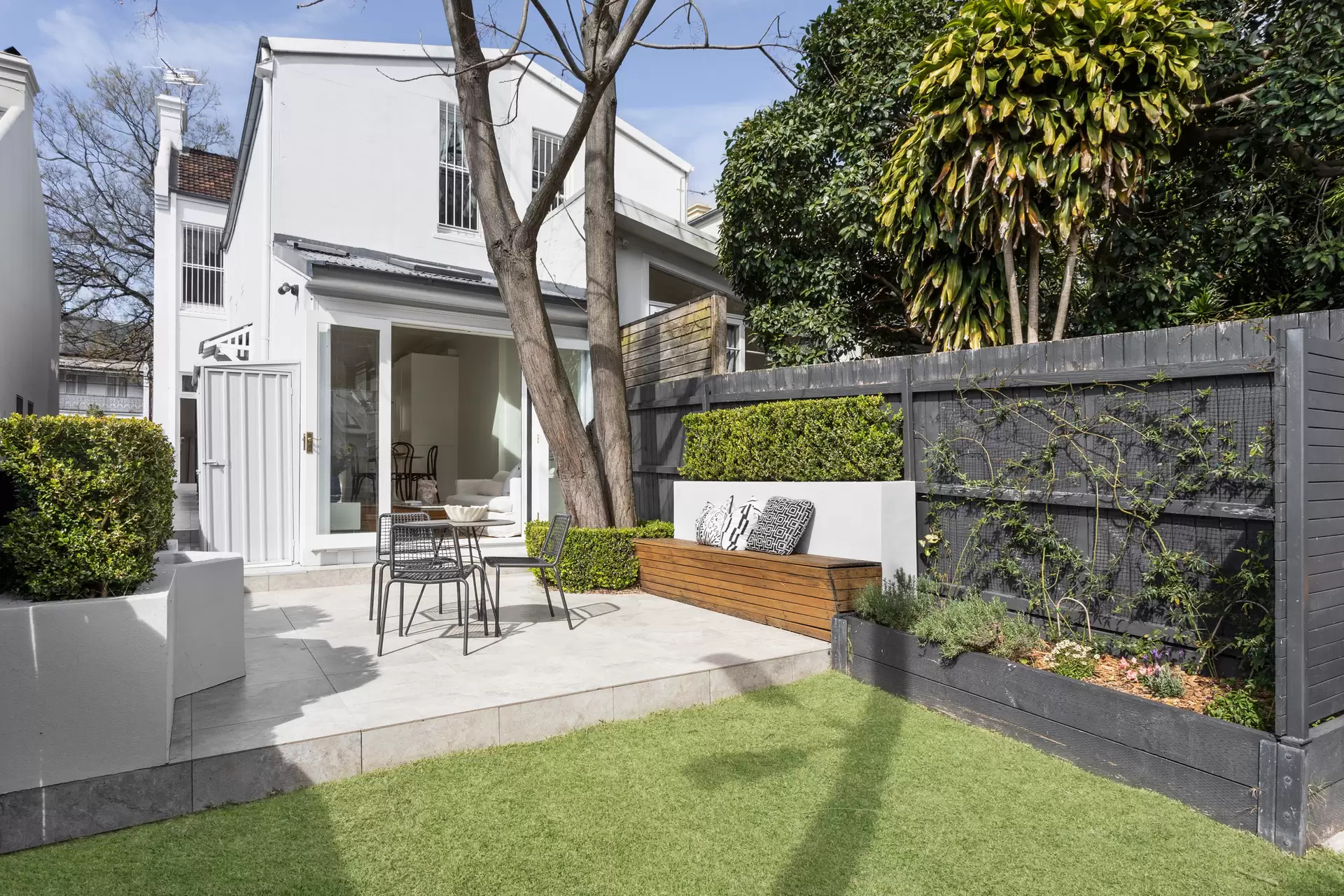 98 Liverpool Street, Paddington Sold by Sydney Sotheby's International Realty - image 1