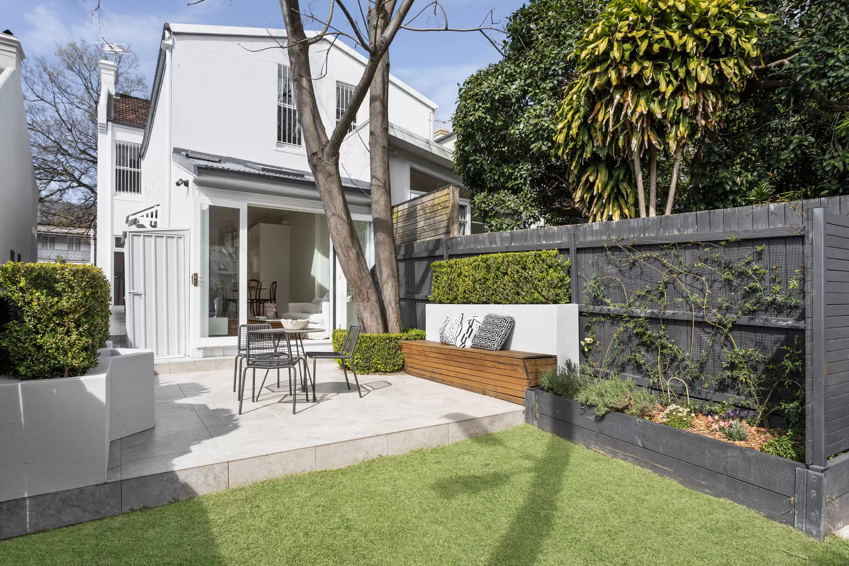 98 Liverpool Street, Paddington Sold by Sydney Sotheby's International Realty - image 11