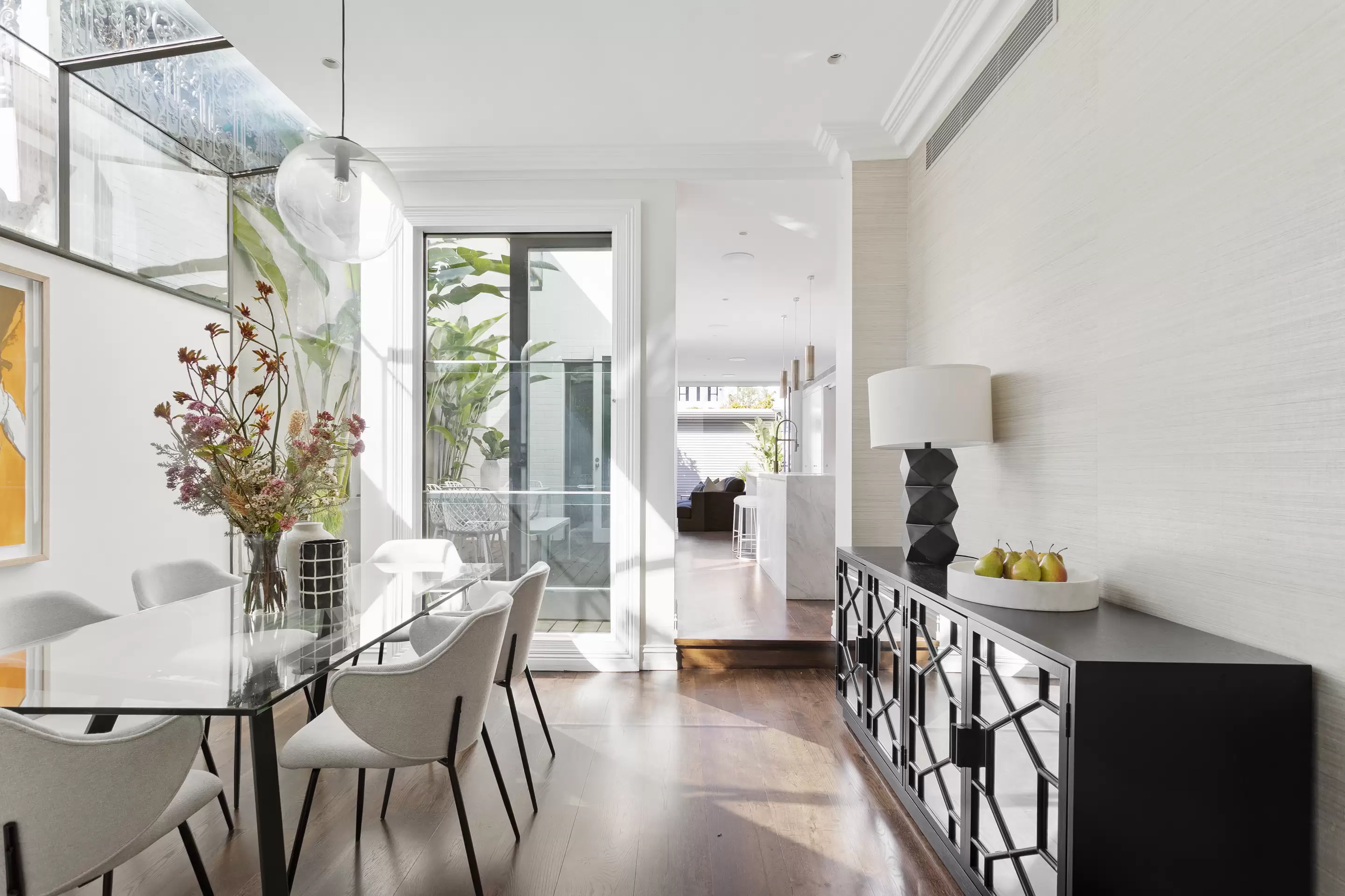 45 Jersey Road, Woollahra Sold by Sydney Sotheby's International Realty - image 3