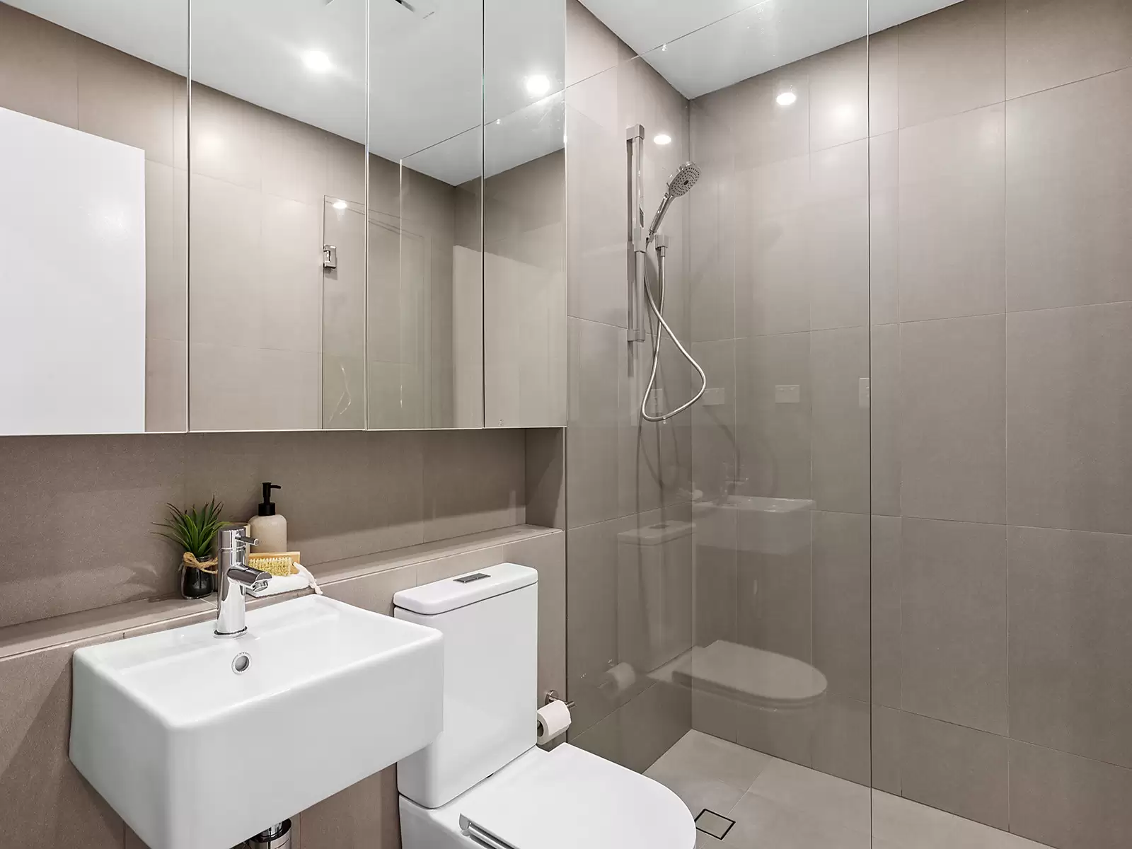 10/205 Maroubra Road, Maroubra Sold by Sydney Sotheby's International Realty - image 7
