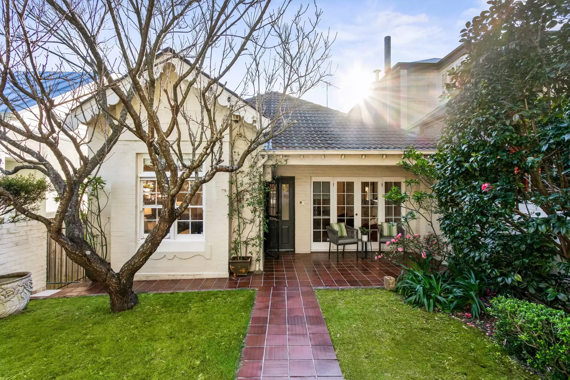 57  Bourke Street, Queens Park Sold by Sydney Sotheby's International Realty - image 1