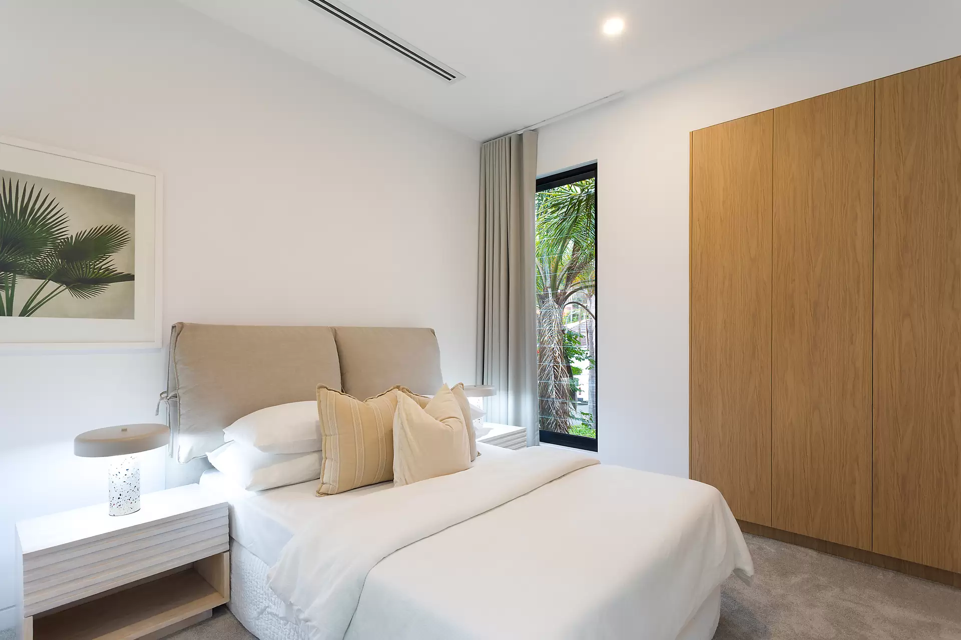 82 O'Brien Street, Bondi Beach Sold by Sydney Sotheby's International Realty - image 11