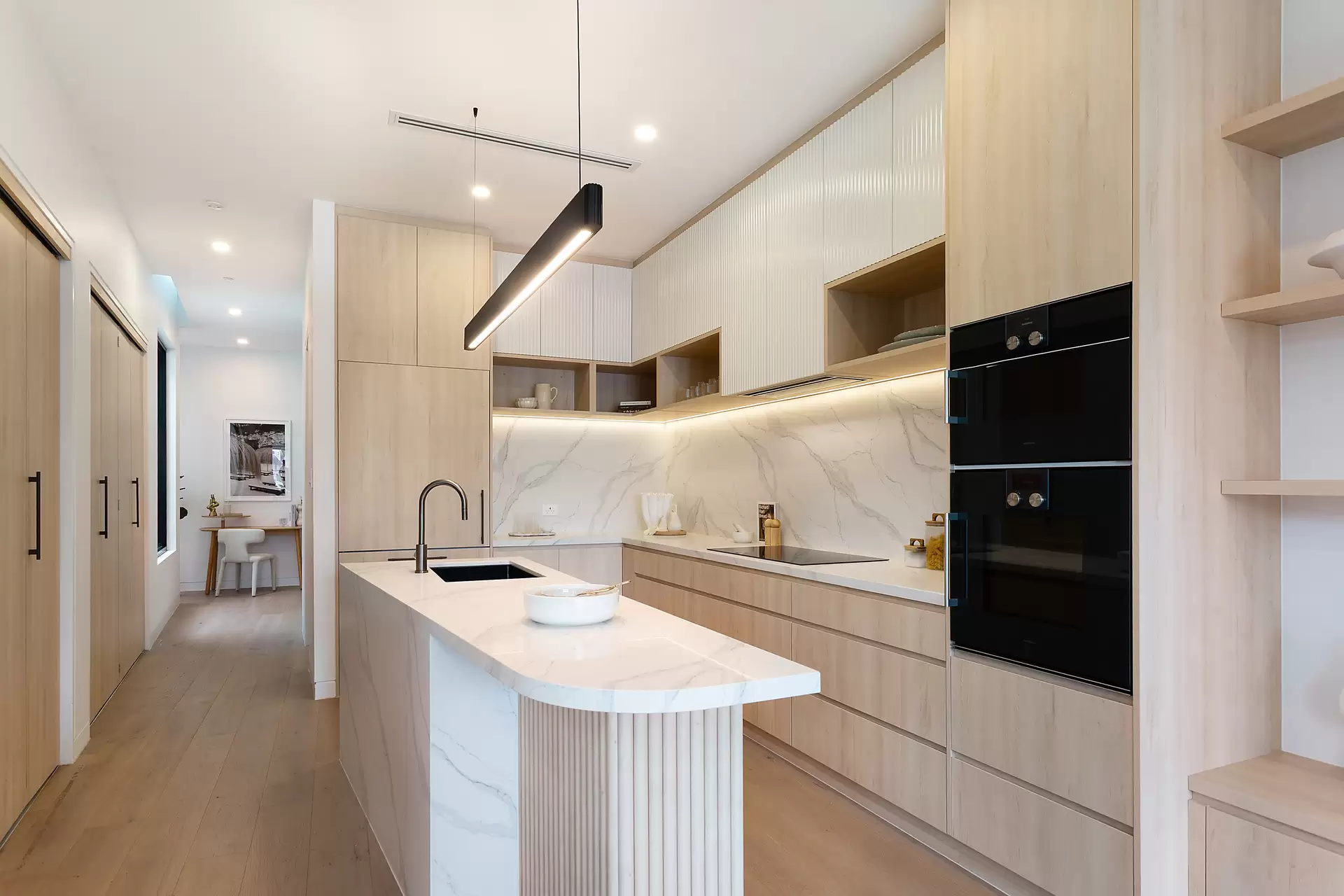 82 O'Brien Street, Bondi Beach Sold by Sydney Sotheby's International Realty - image 2