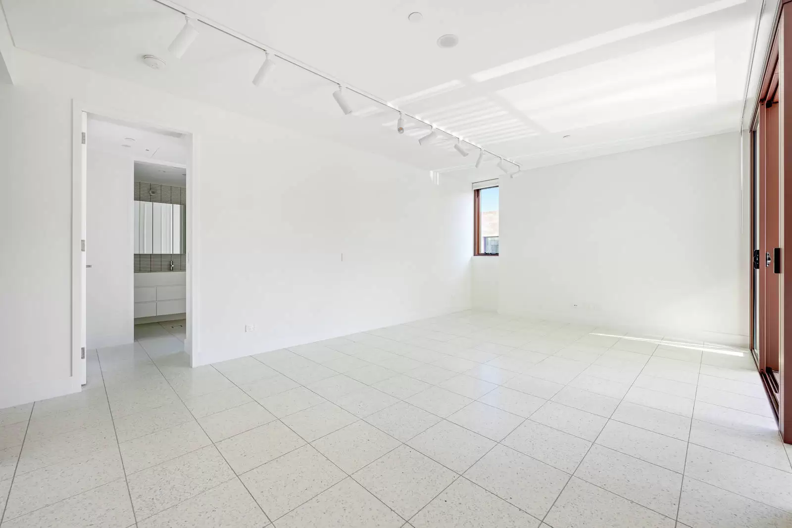 404/10 Baptist Street, Surry Hills Village, Surry Hills Leased by Sydney Sotheby's International Realty - image 3