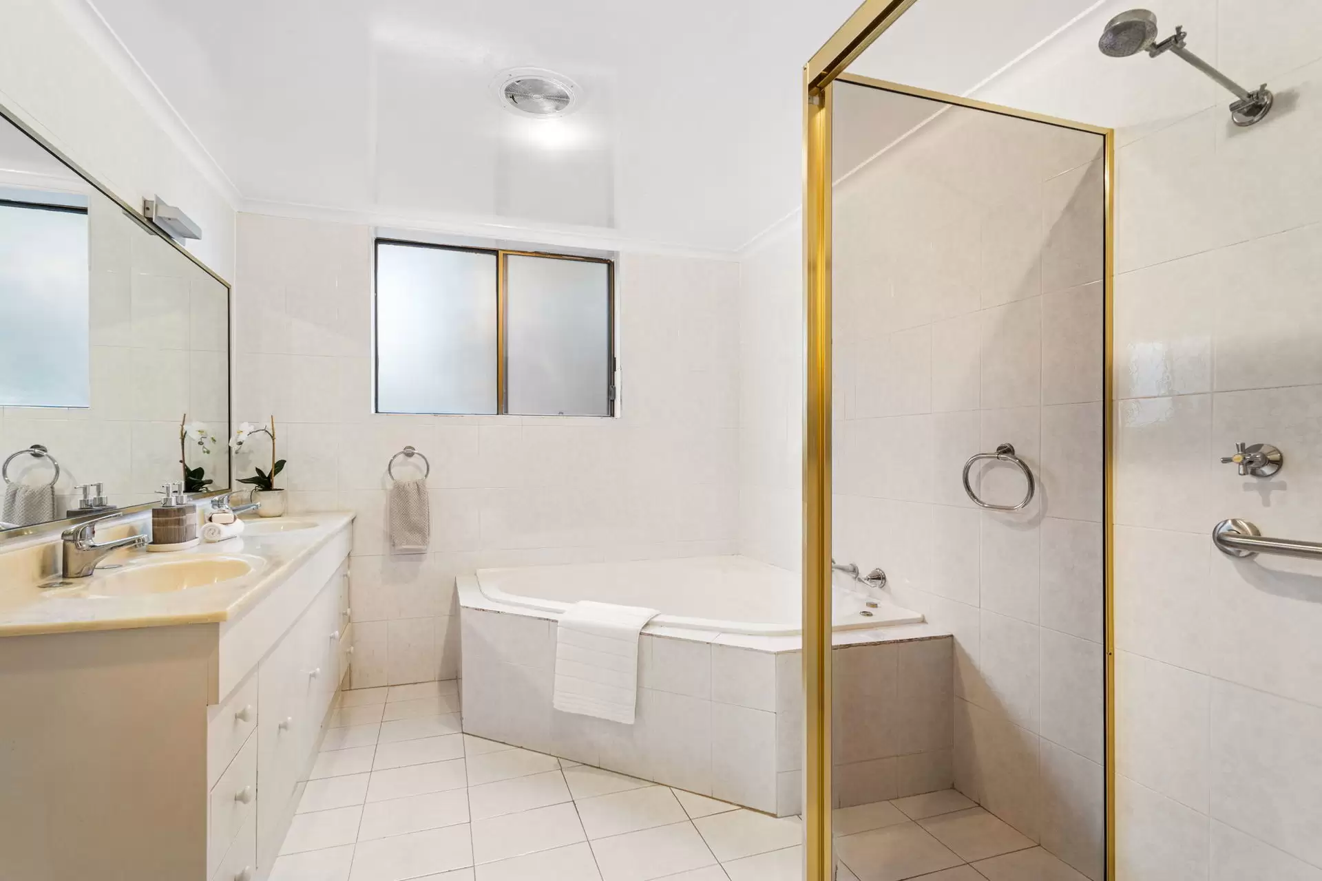 3/11 Onslow Street, Rose Bay Sold by Sydney Sotheby's International Realty - image 6