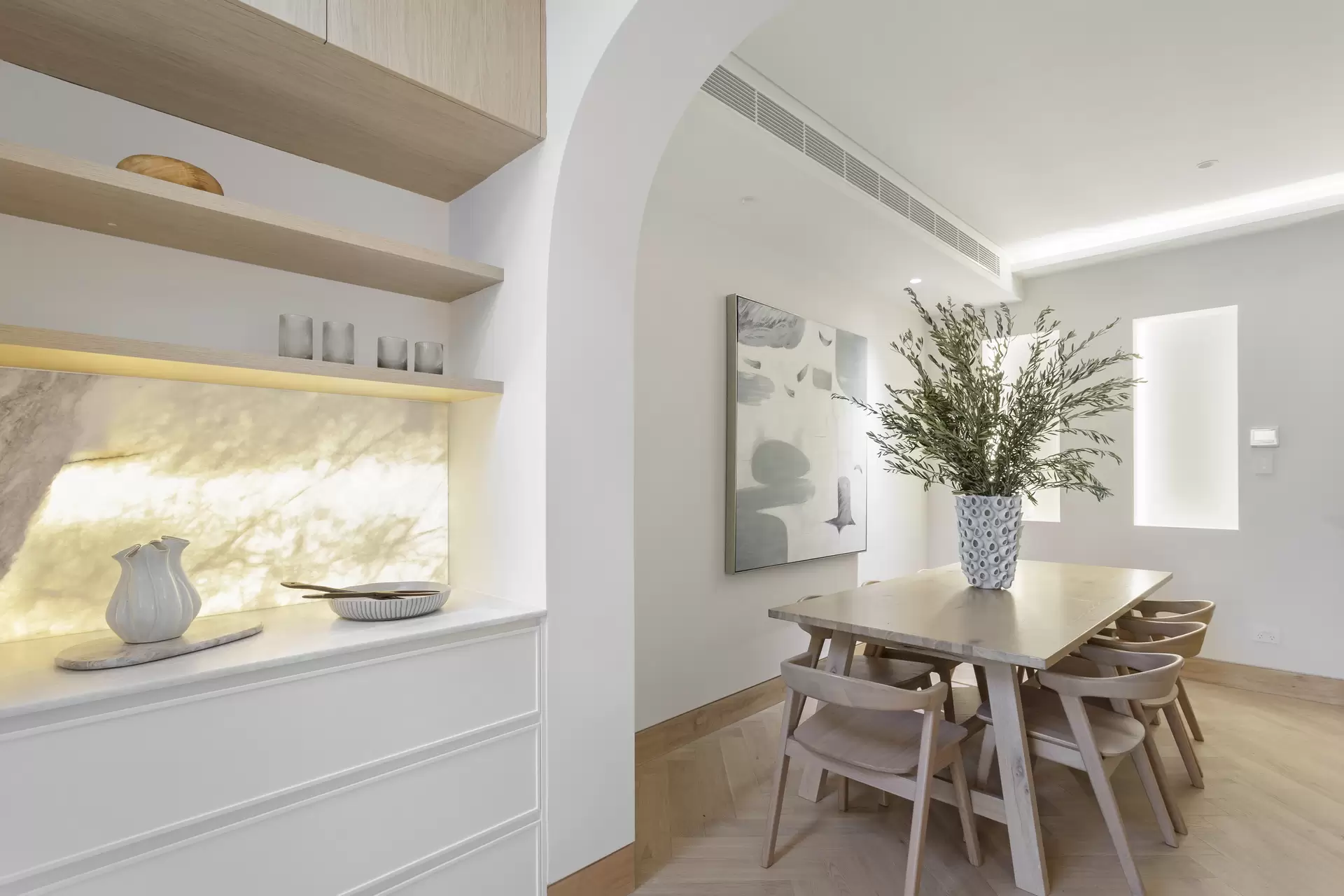 68 Cooper Street, Surry Hills Sold by Sydney Sotheby's International Realty - image 1
