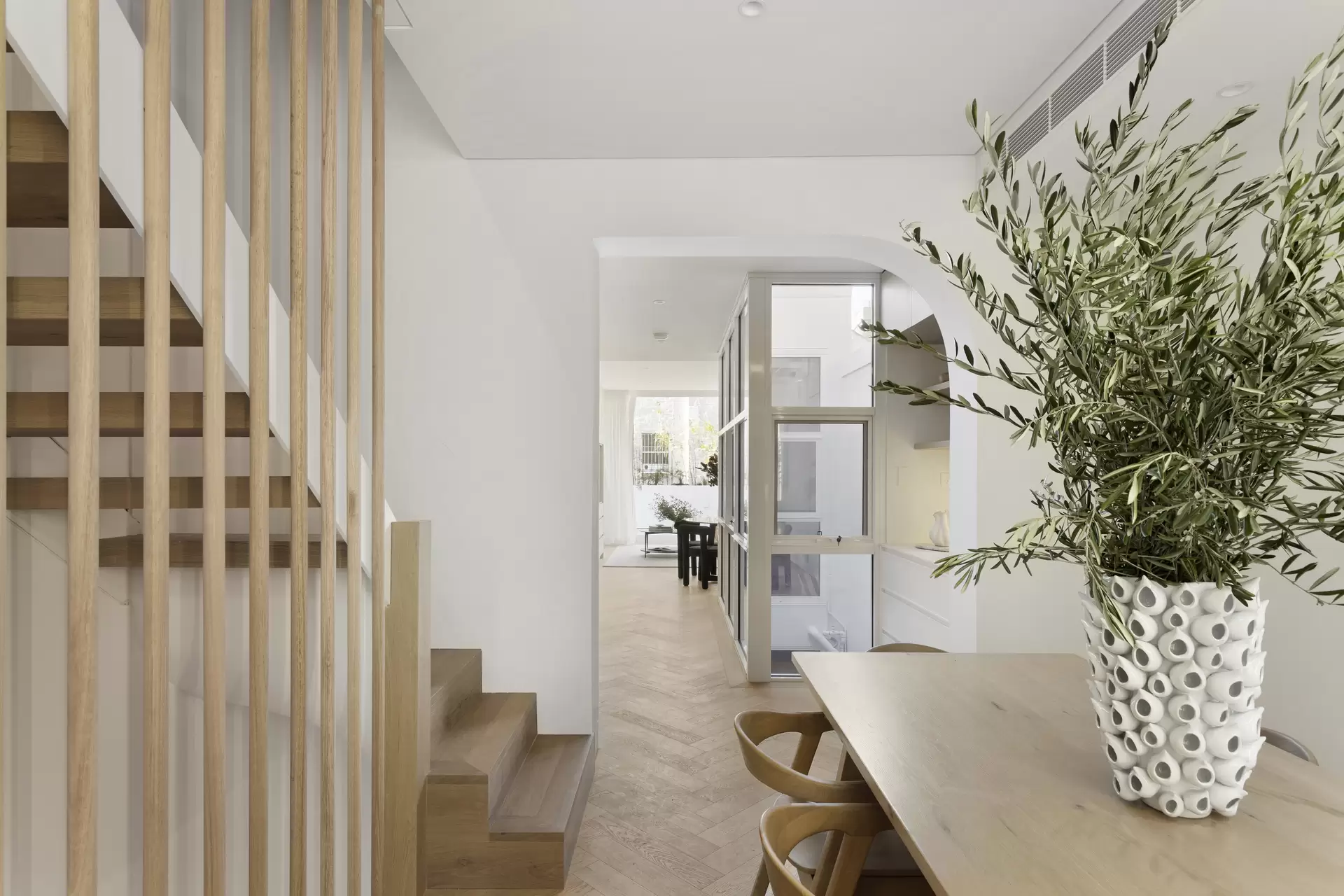 68 Cooper Street, Surry Hills Sold by Sydney Sotheby's International Realty - image 1