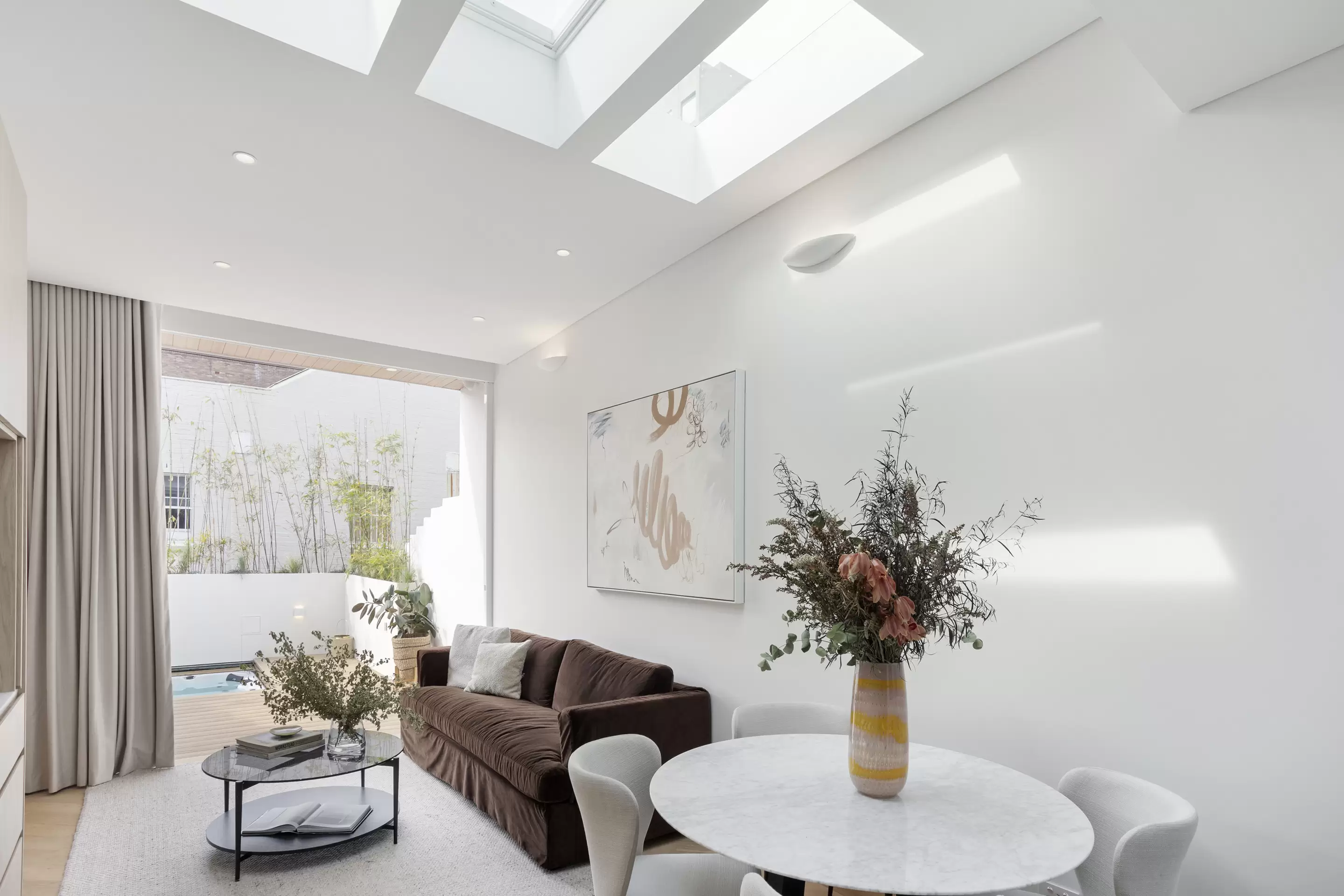 68 Cooper Street, Surry Hills Sold by Sydney Sotheby's International Realty - image 2