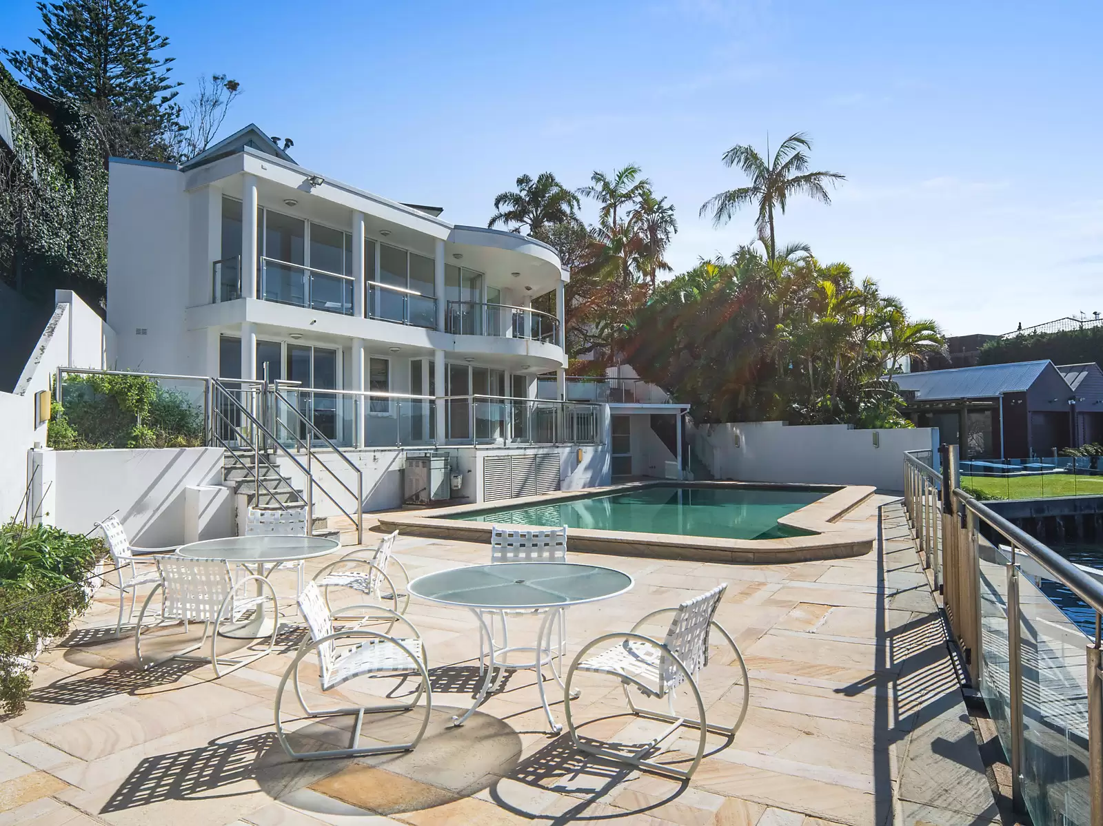 39A Wunulla Road, Point Piper Sold by Sydney Sotheby's International Realty - image 2