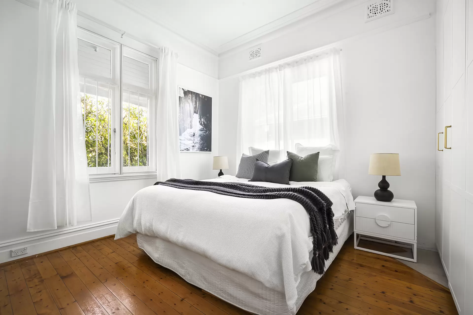 172 Carrington Road, Randwick Sold by Sydney Sotheby's International Realty - image 3