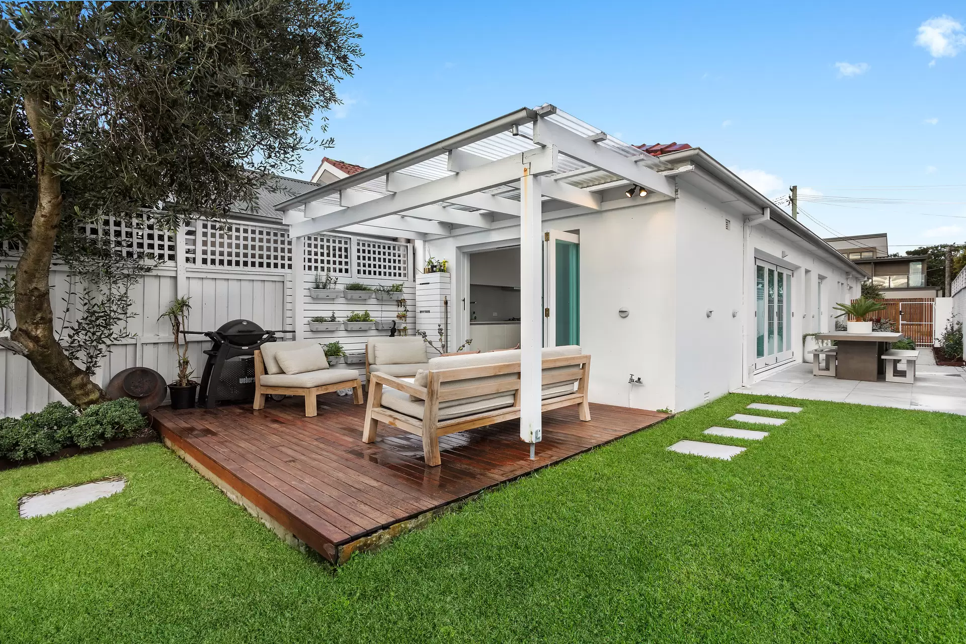 26 Garden Street, Maroubra Sold by Sydney Sotheby's International Realty - image 5