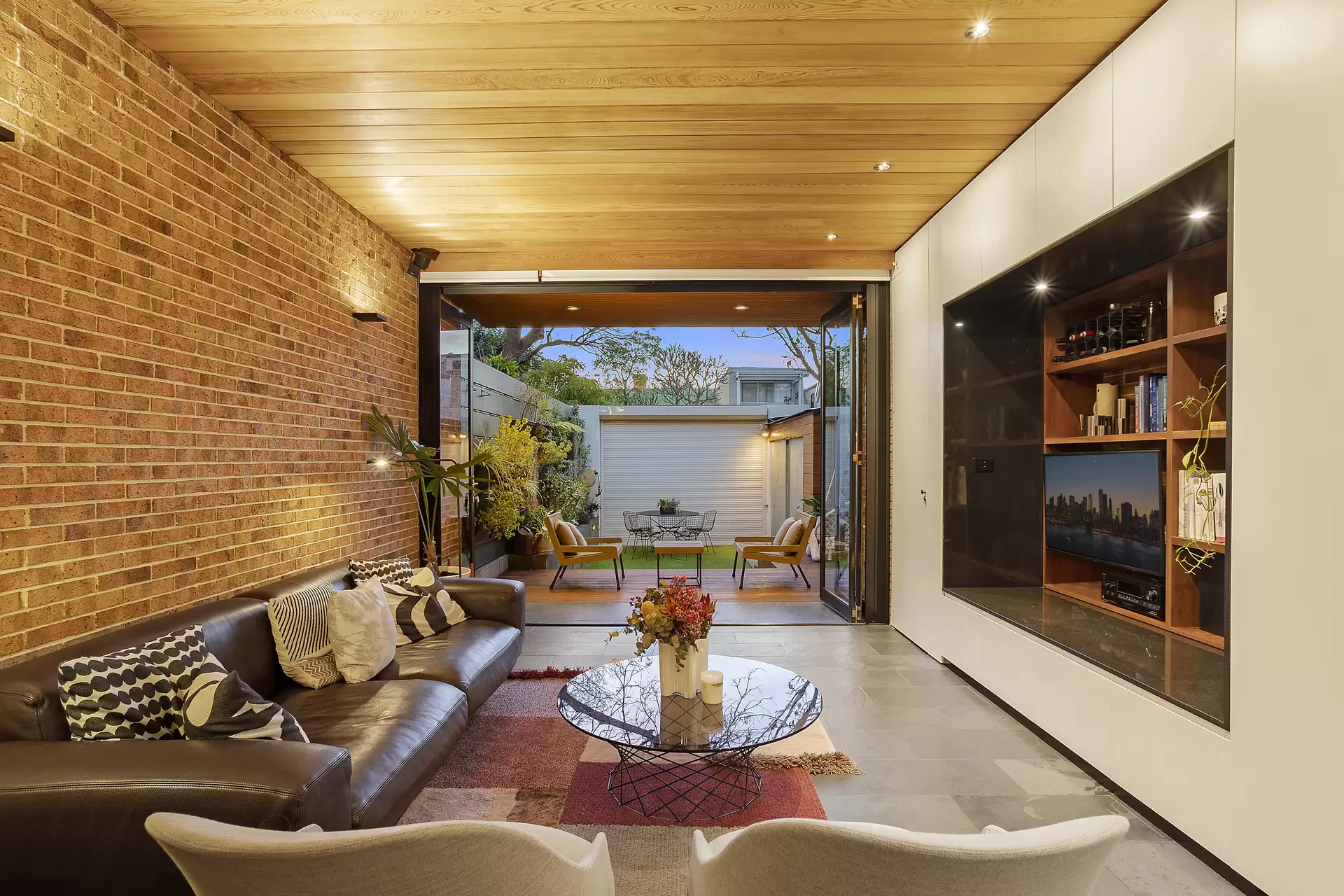 209 Lawrence Street, Alexandria Sold by Sydney Sotheby's International Realty - image 10