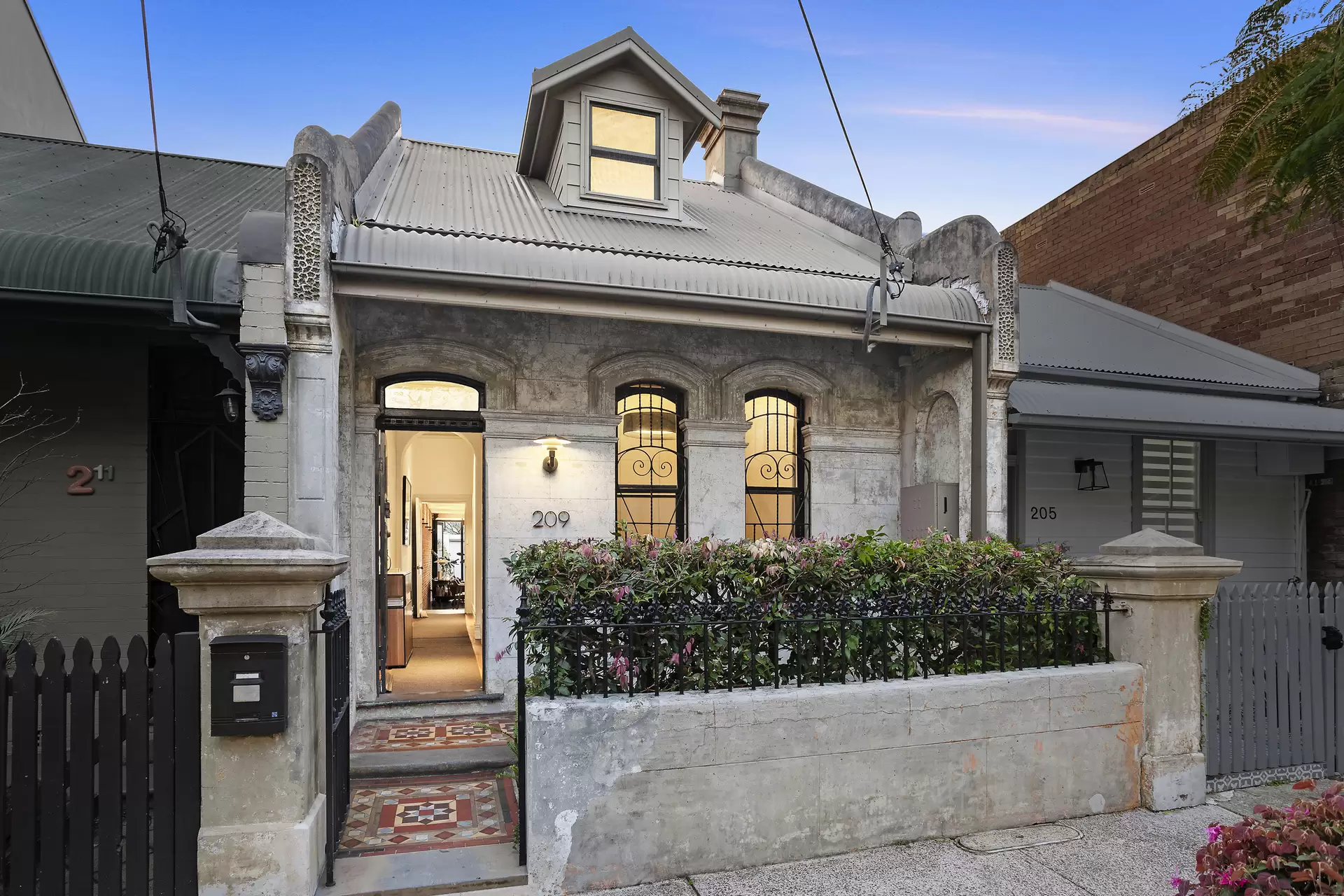 209 Lawrence Street, Alexandria Sold by Sydney Sotheby's International Realty - image 11