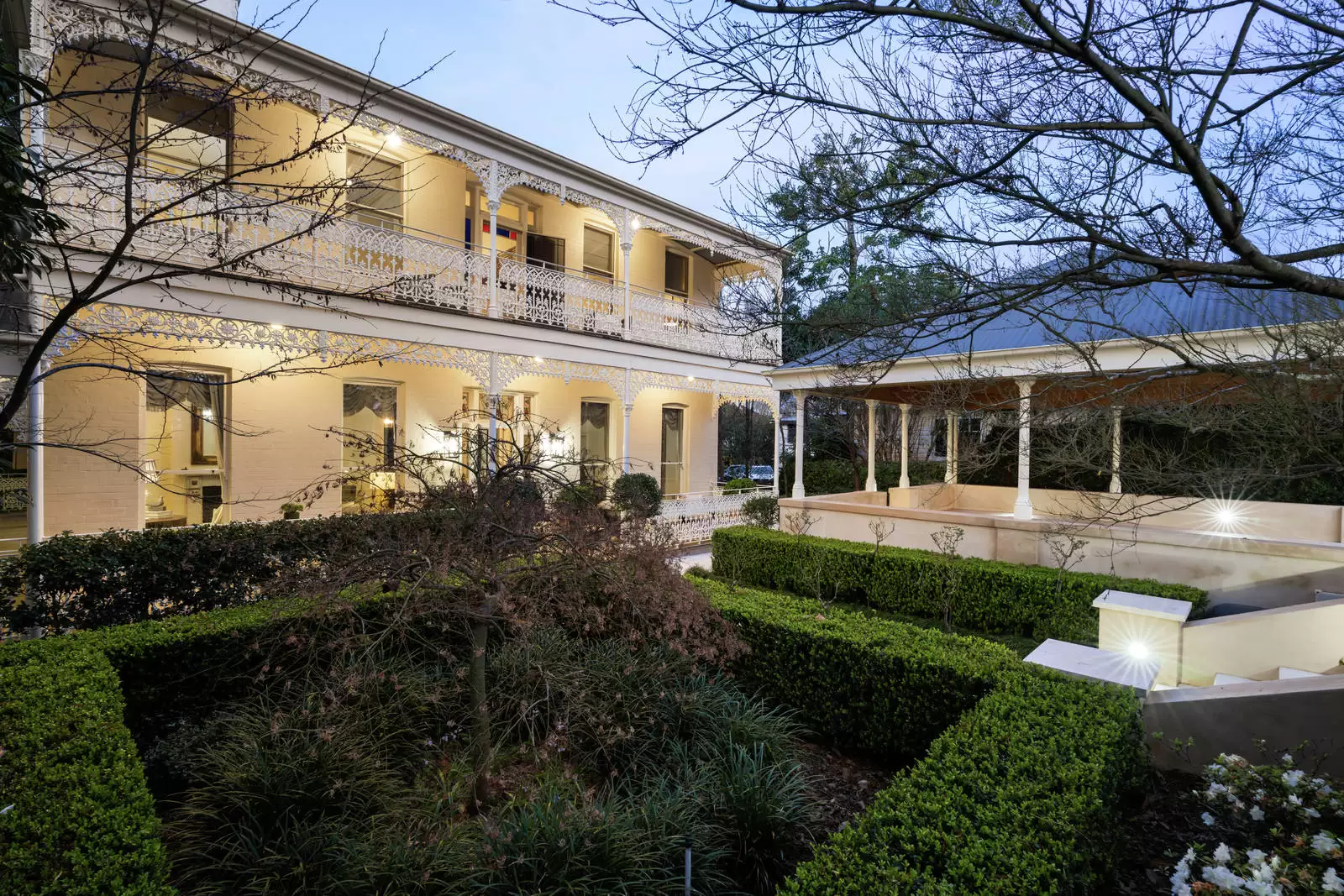 35 Grandview Street, Pymble Sold by Sydney Sotheby's International Realty - image 2