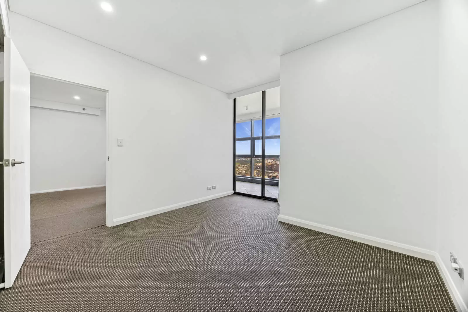 5903/93 Liverpool Street, Sydney Leased by Sydney Sotheby's International Realty - image 5