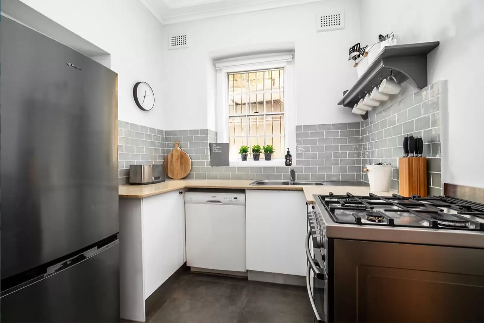 2/585 New South Head Road, Rose Bay For Sale by Sydney Sotheby's International Realty - image 8