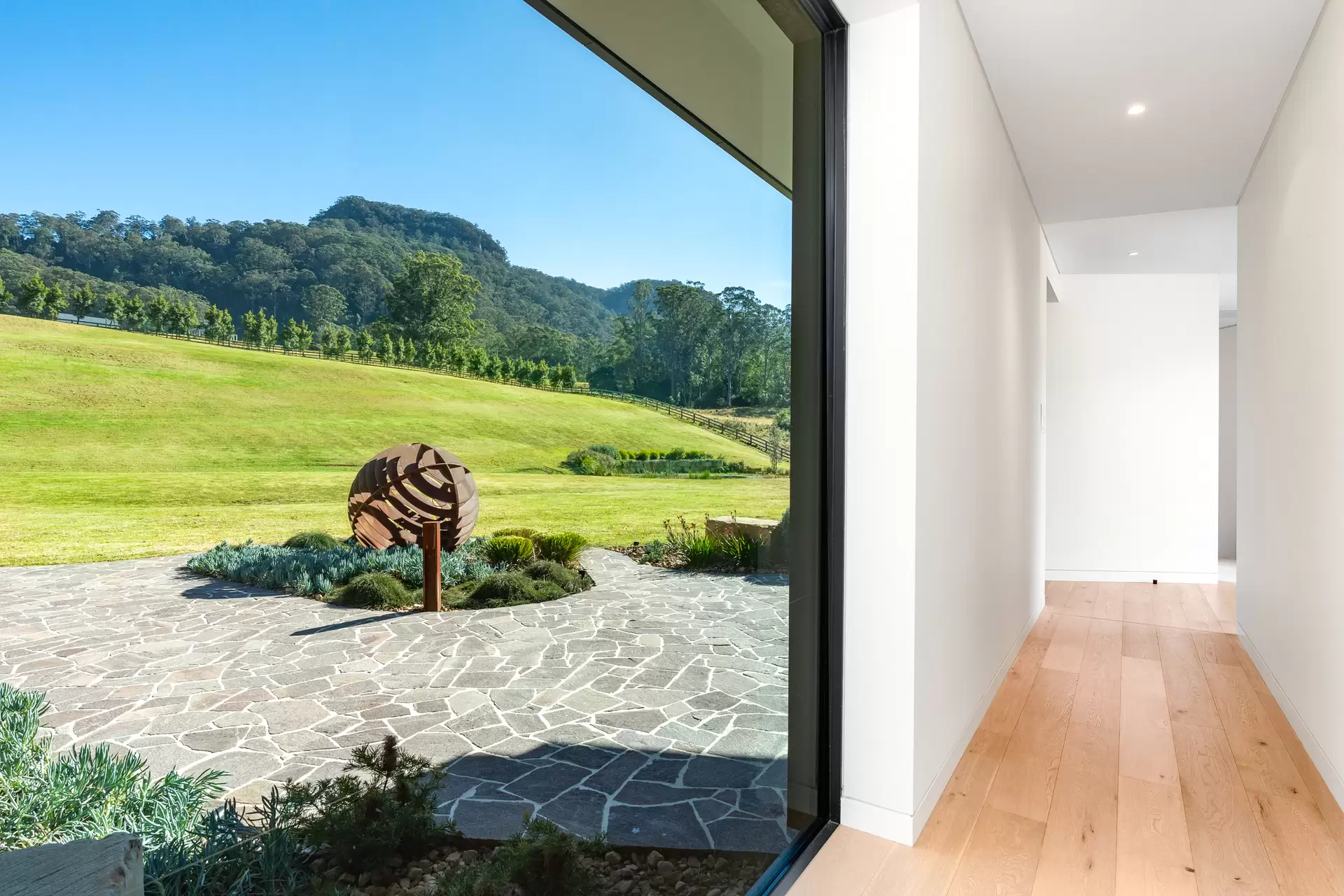 Barrengarry For Sale by Sydney Sotheby's International Realty - image 28
