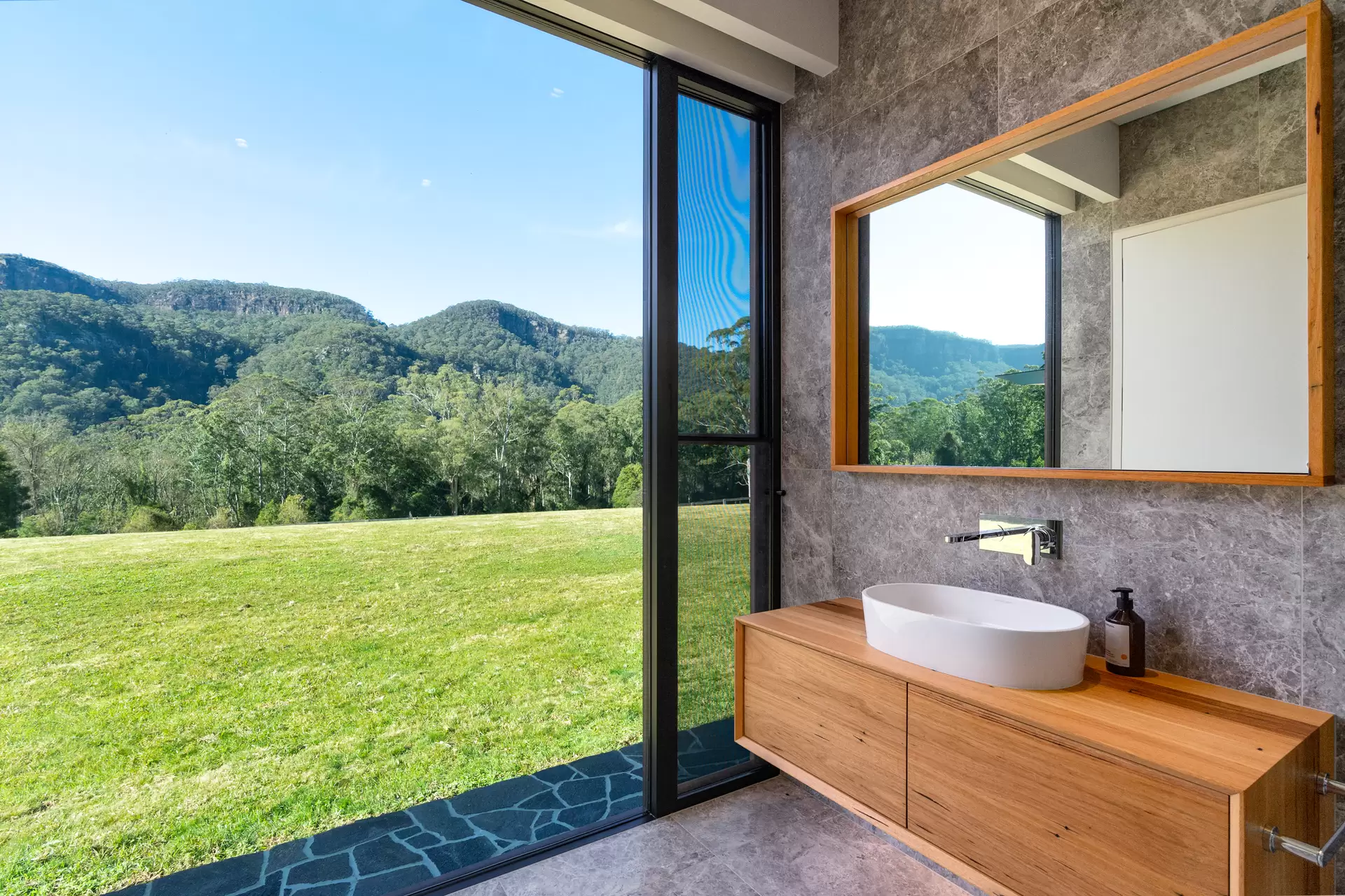 Barrengarry For Sale by Sydney Sotheby's International Realty - image 32