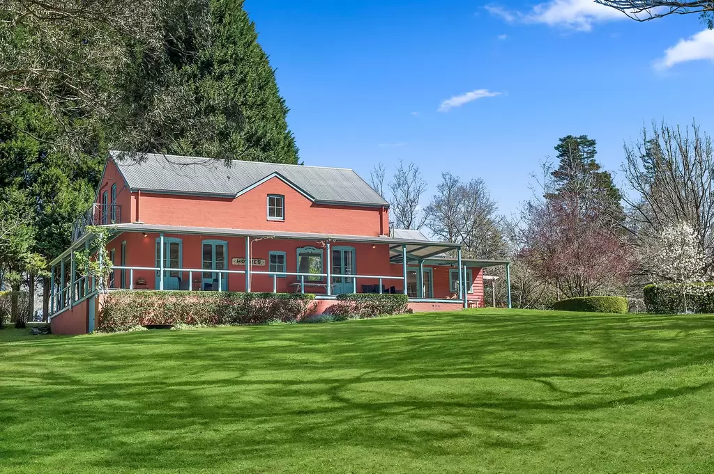 51 Shierlaw Road, Robertson For Sale by Sydney Sotheby's International Realty