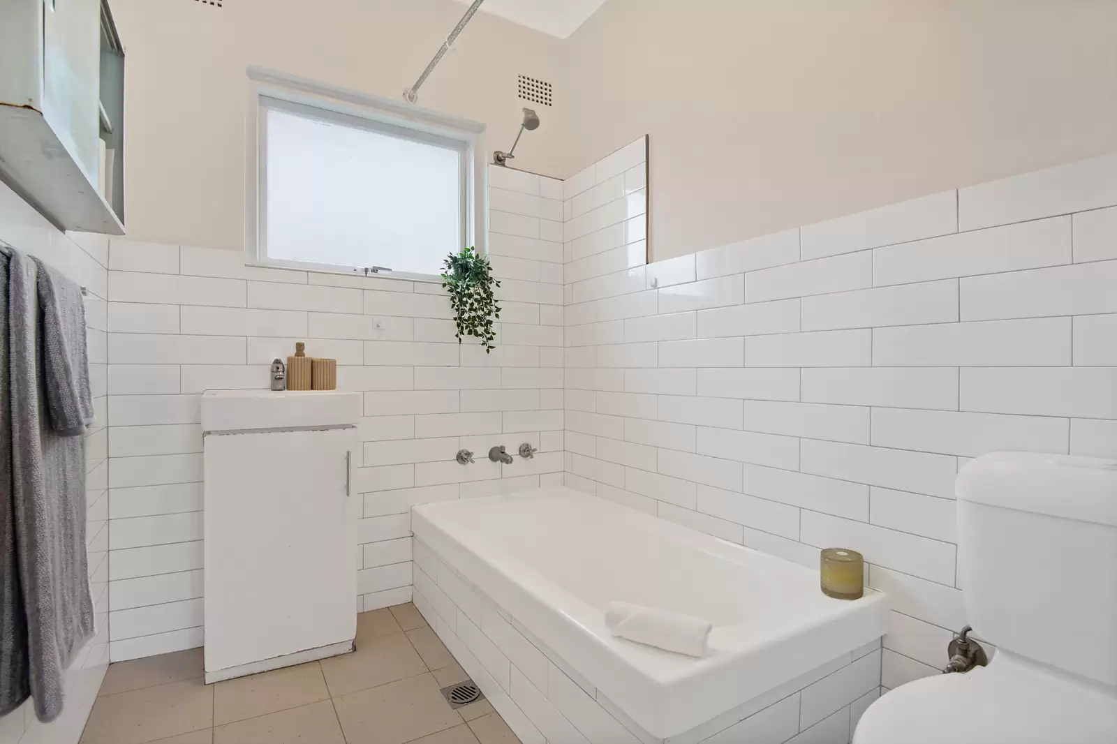 10/1-3 Therry Street East, Strathfield South Sold by Sydney Sotheby's International Realty - image 5