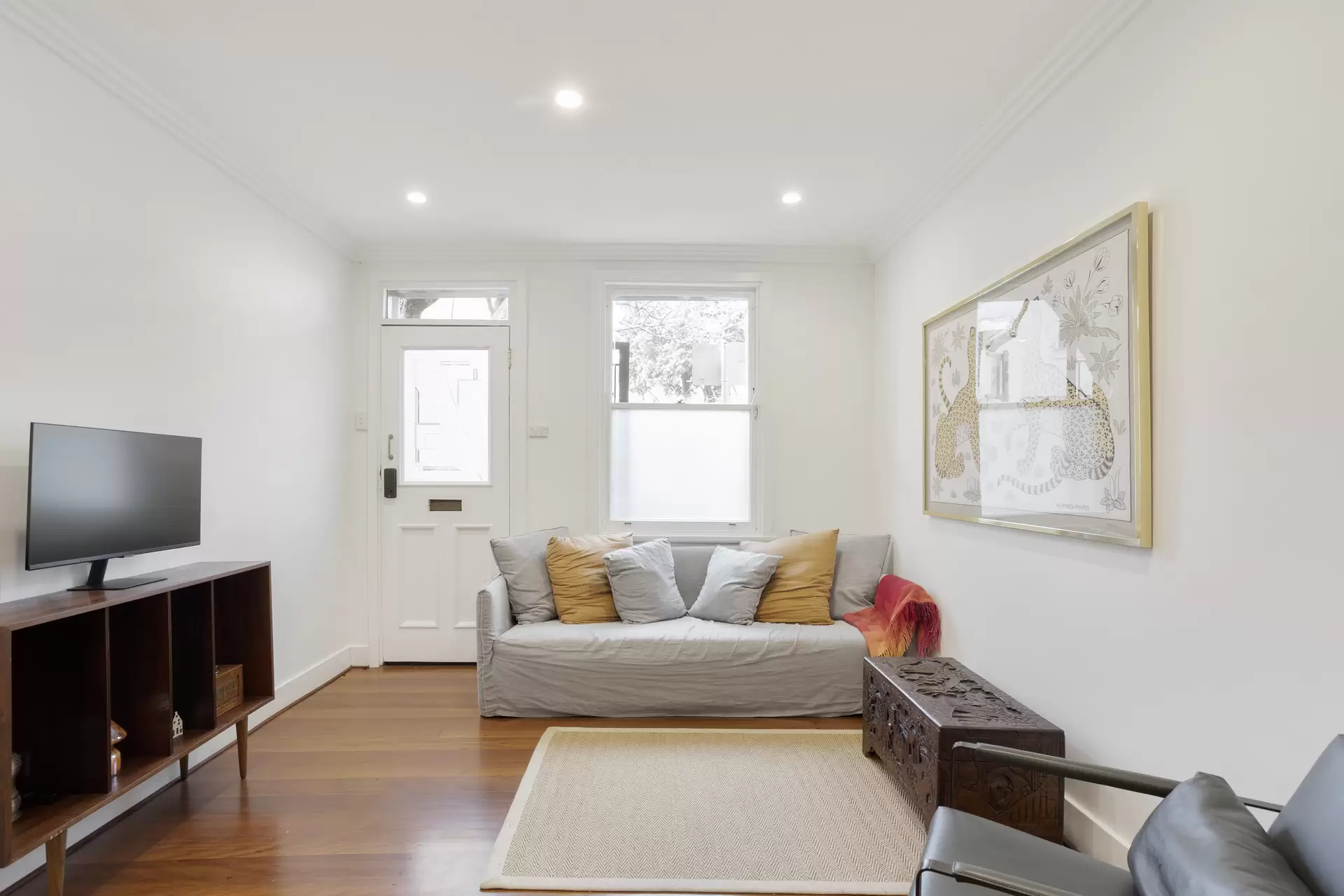27 Phelps Street, Surry Hills Sold by Sydney Sotheby's International Realty - image 1
