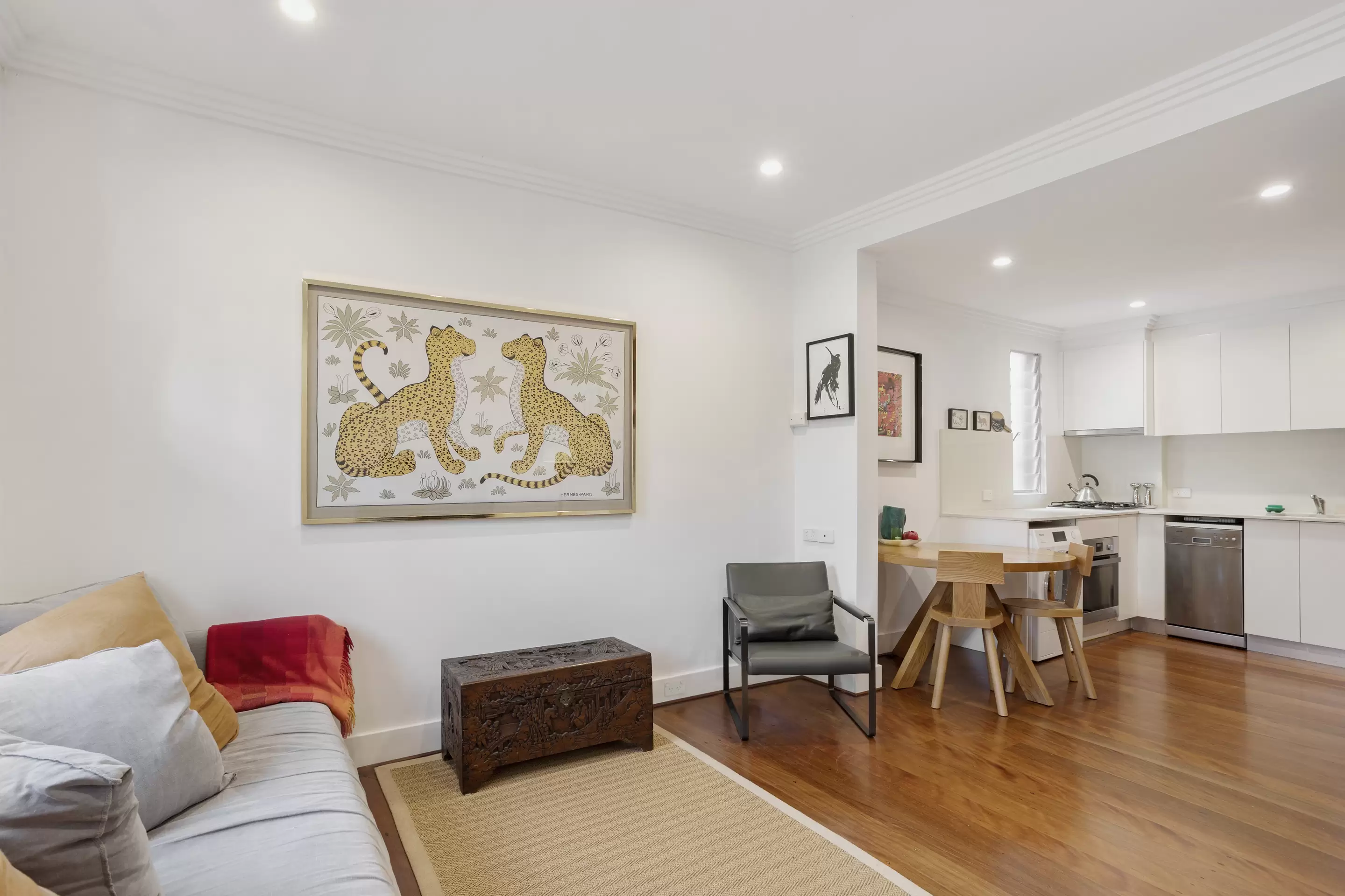 27 Phelps Street, Surry Hills Sold by Sydney Sotheby's International Realty - image 2