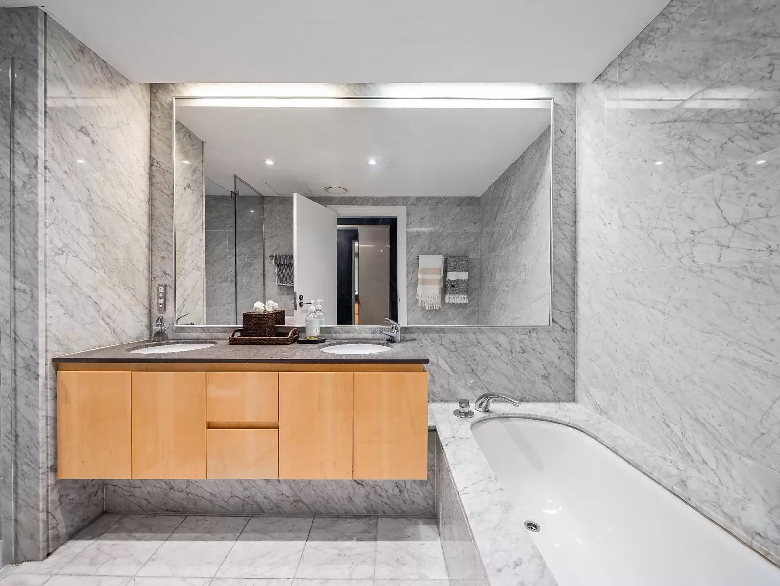 3/51 William Street, Double Bay Sold by Sydney Sotheby's International Realty - image 9