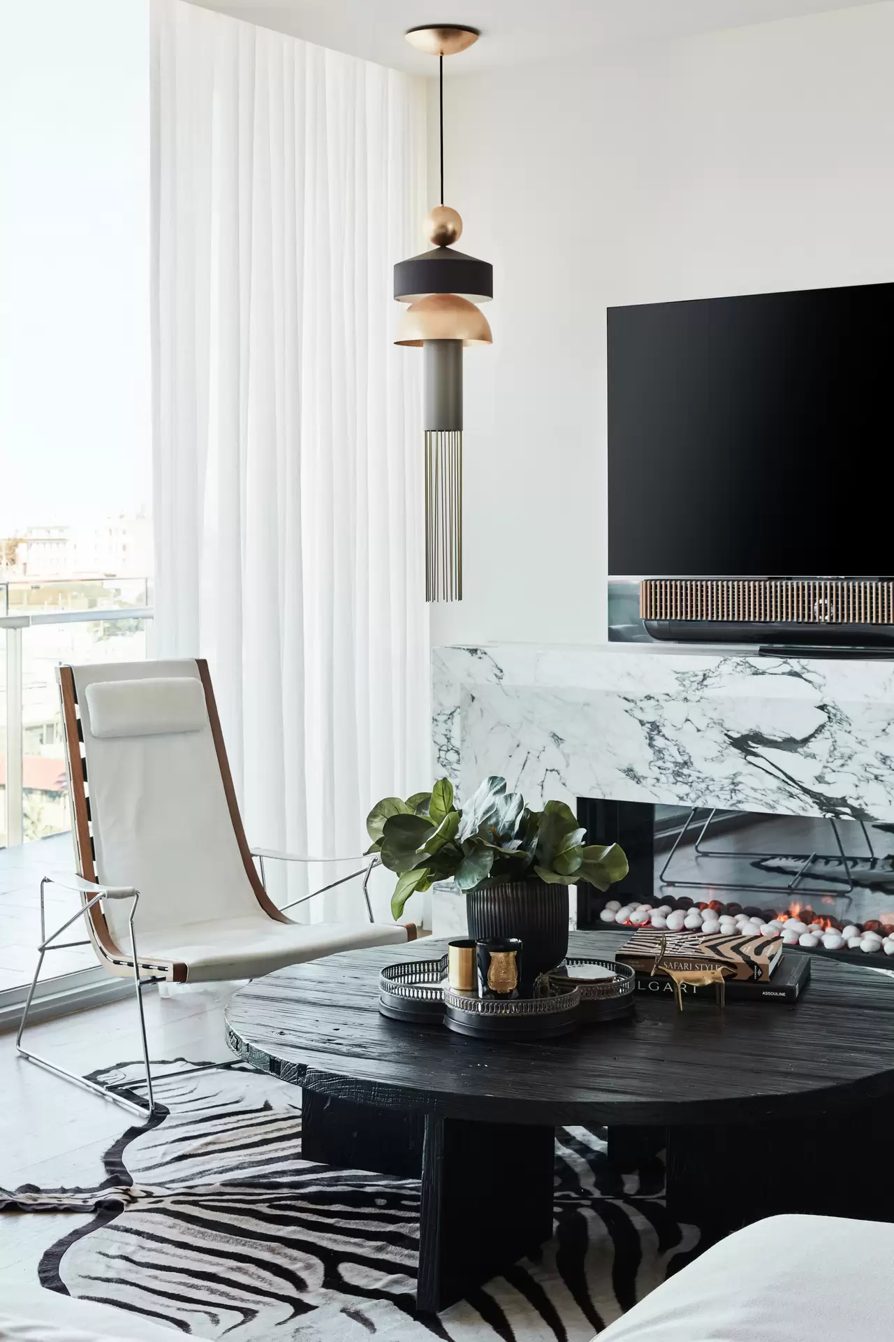 701/63 Hall Street, Bondi Beach Sold by Sydney Sotheby's International Realty - image 1