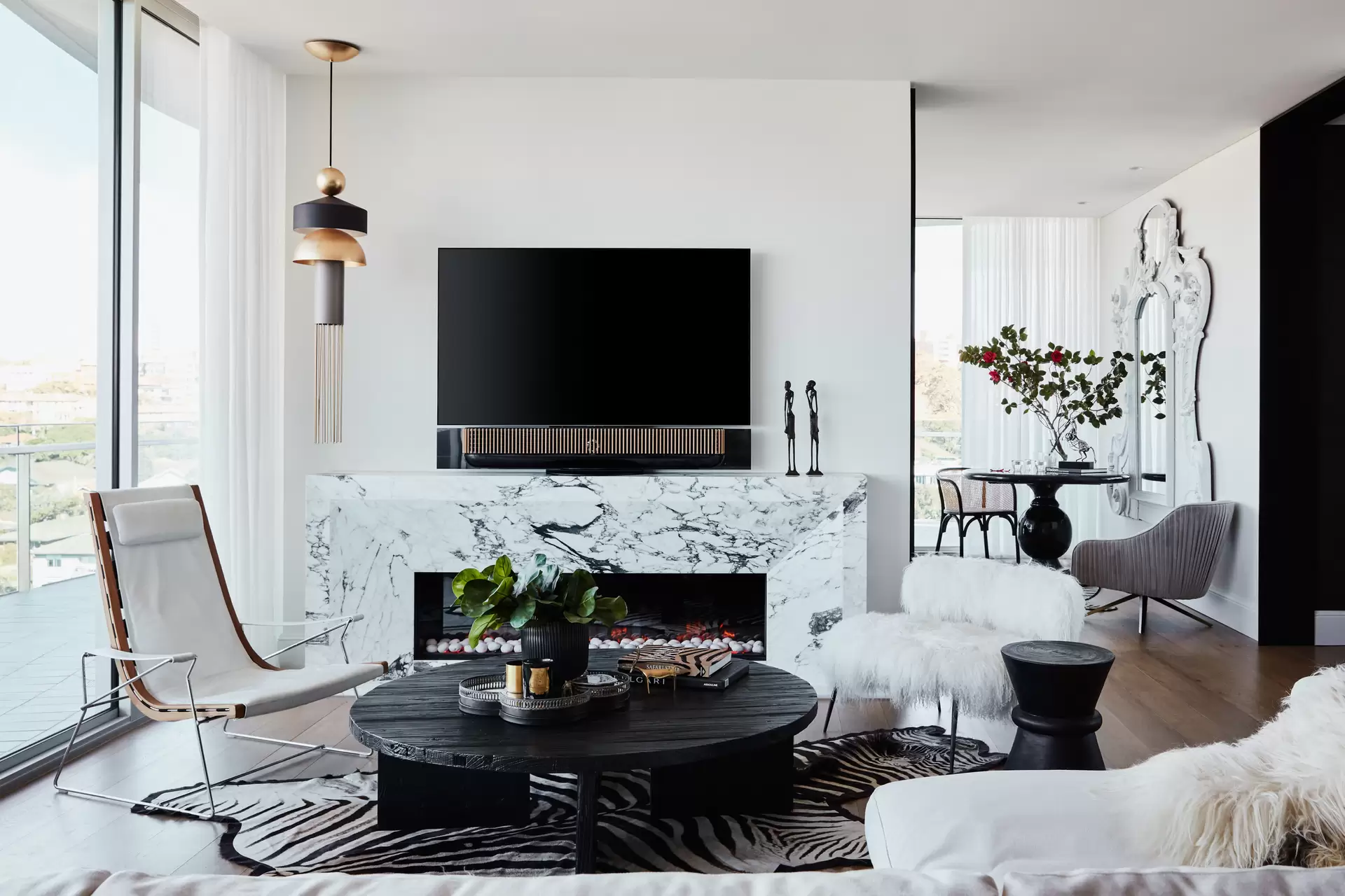 701/63 Hall Street, Bondi Beach Sold by Sydney Sotheby's International Realty - image 1